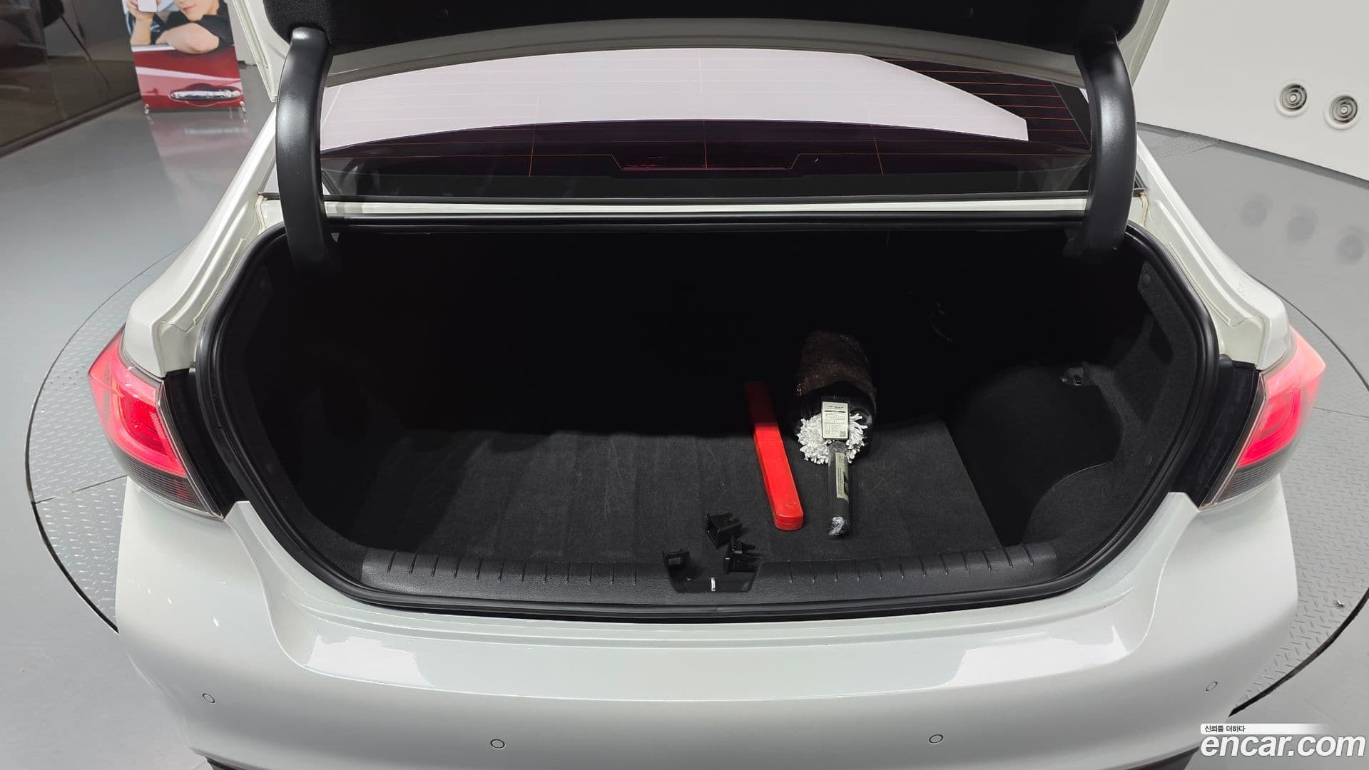 Main__Slider__Photo:Sonata Hyundai 2015.11-19