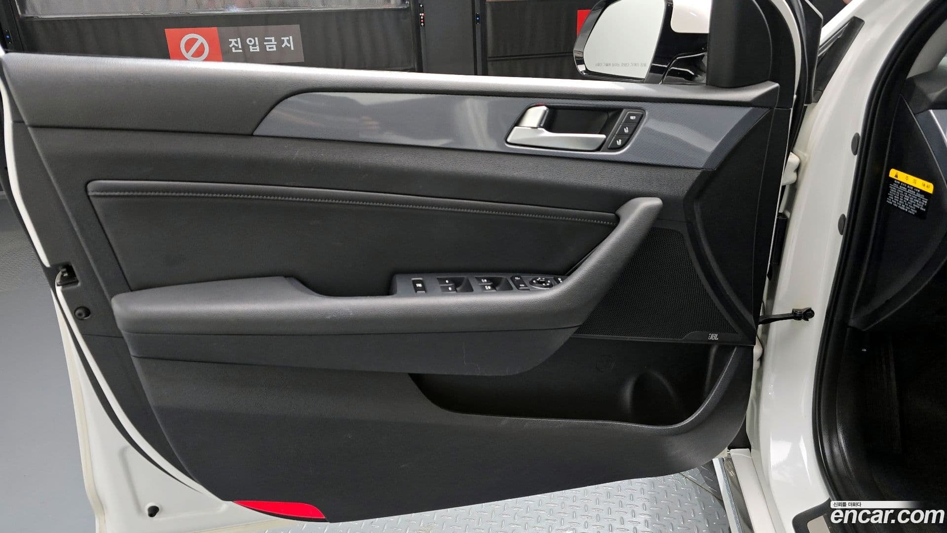 Main__Slider__Photo:Sonata Hyundai 2015.11-23