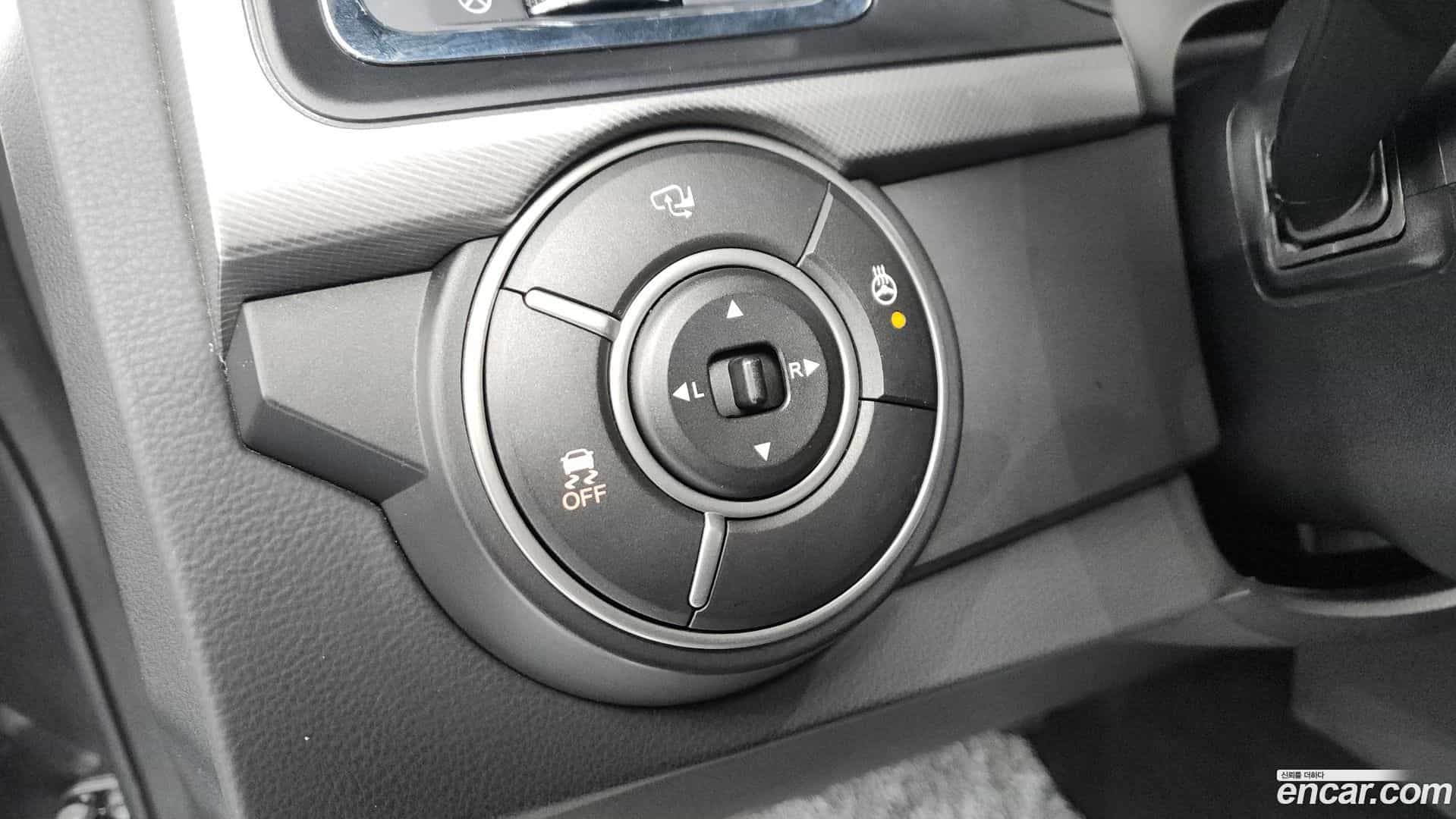 KORANDO KG Mobility 2017.6-OPTION-019