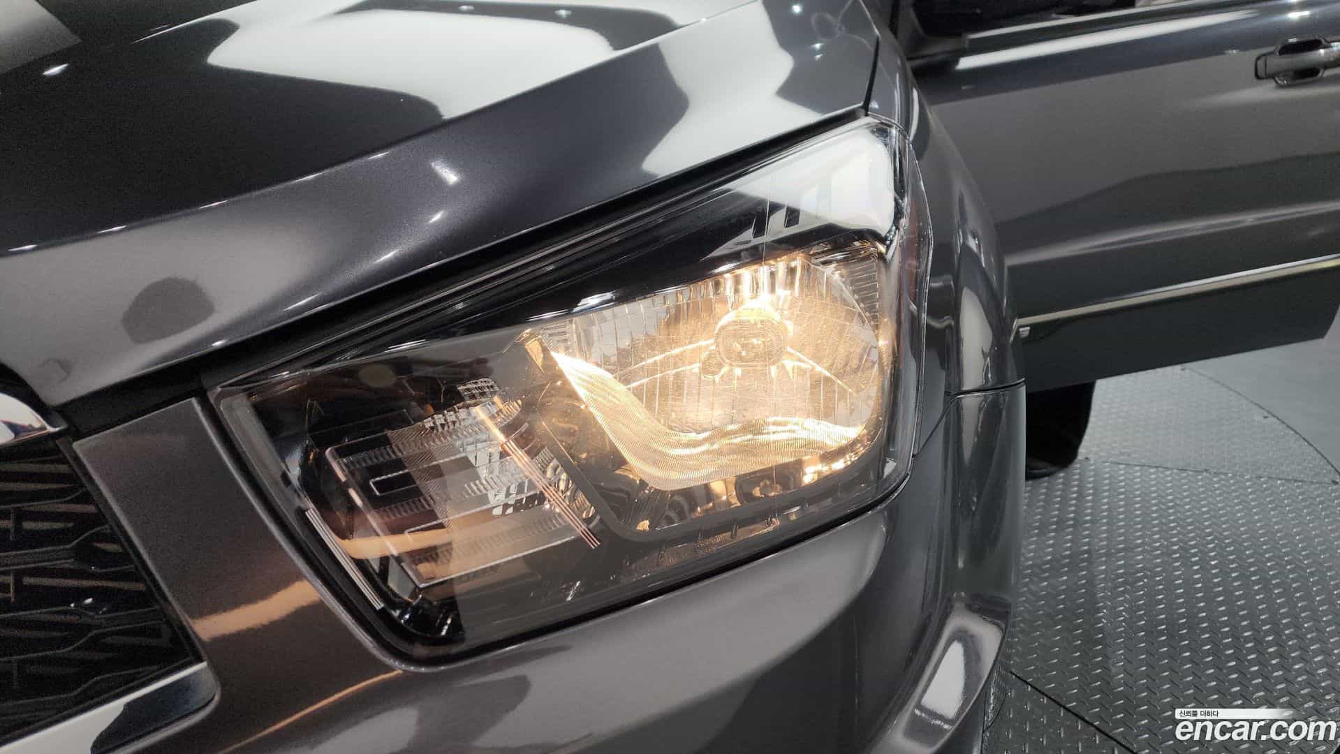 KORANDO KG Mobility 2017.6-OUTER-032