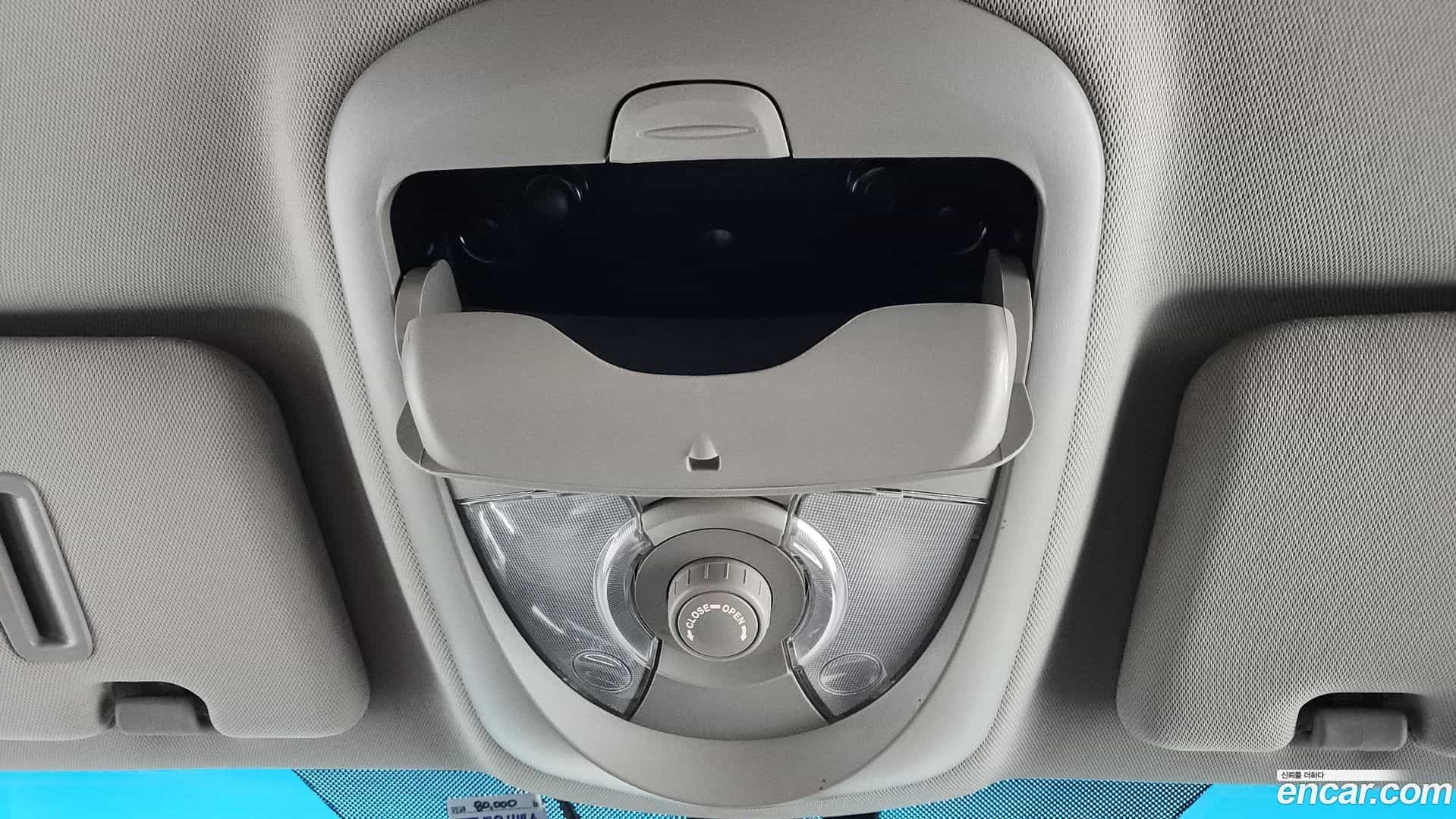 KORANDO KG Mobility 2017.6-OPTION-042