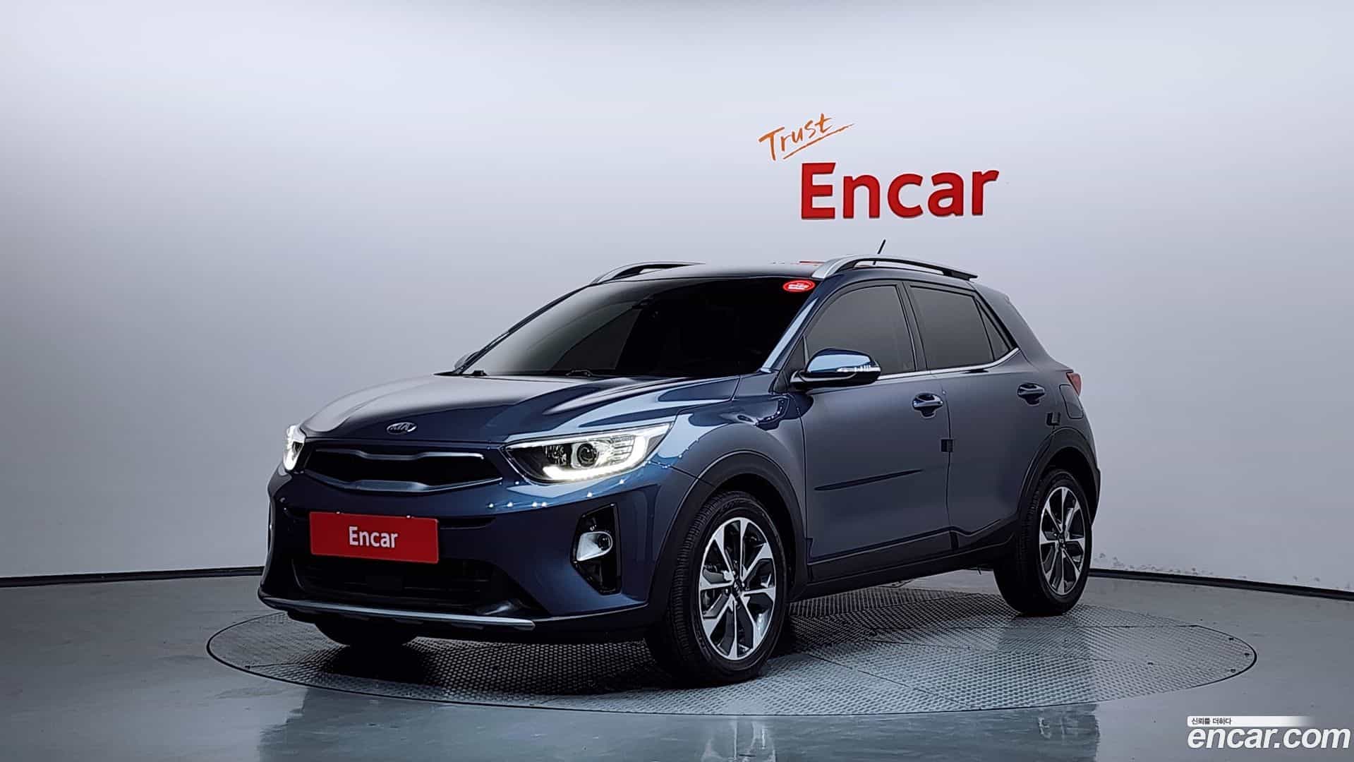 Stonic Kia 2017.8-OUTER-001