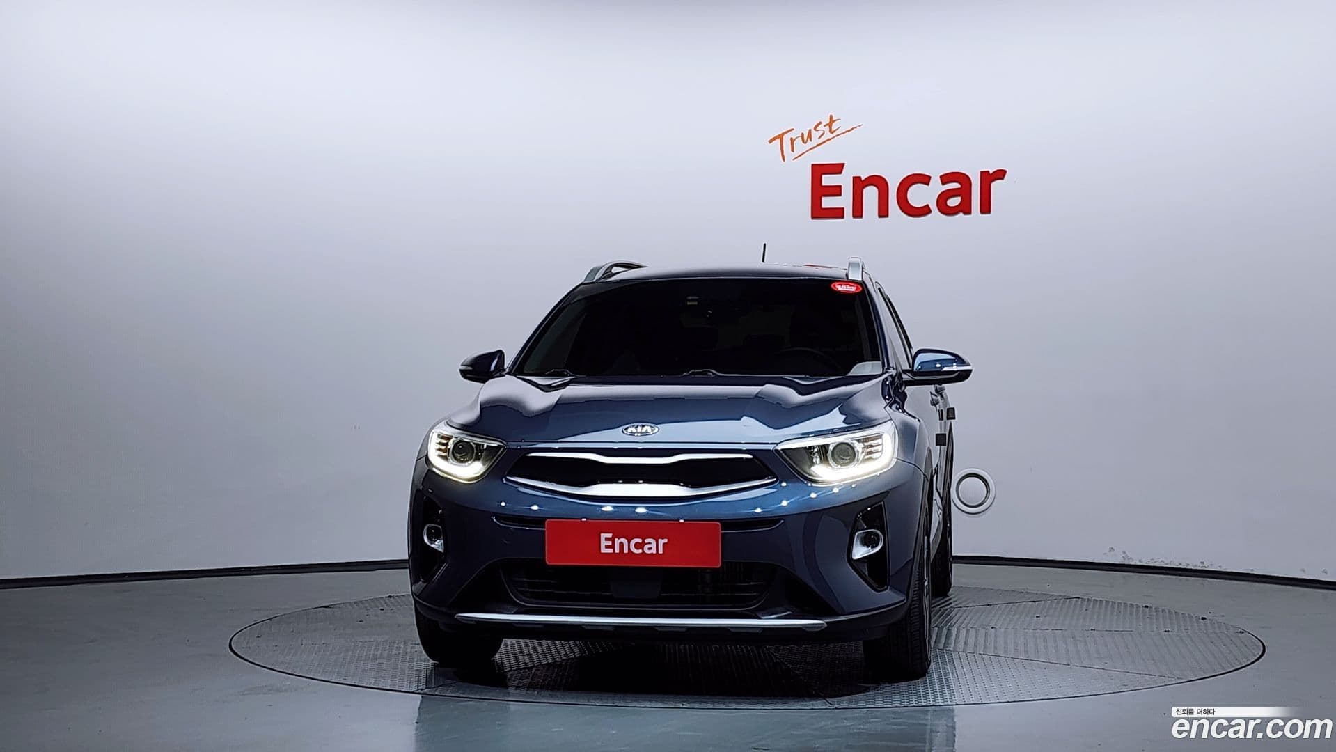Main__Slider__Photo:Stonic Kia 2017.8-2