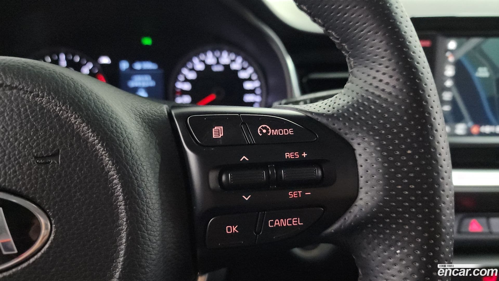 Main__Slider__Photo:Stonic Kia 2017.8-16