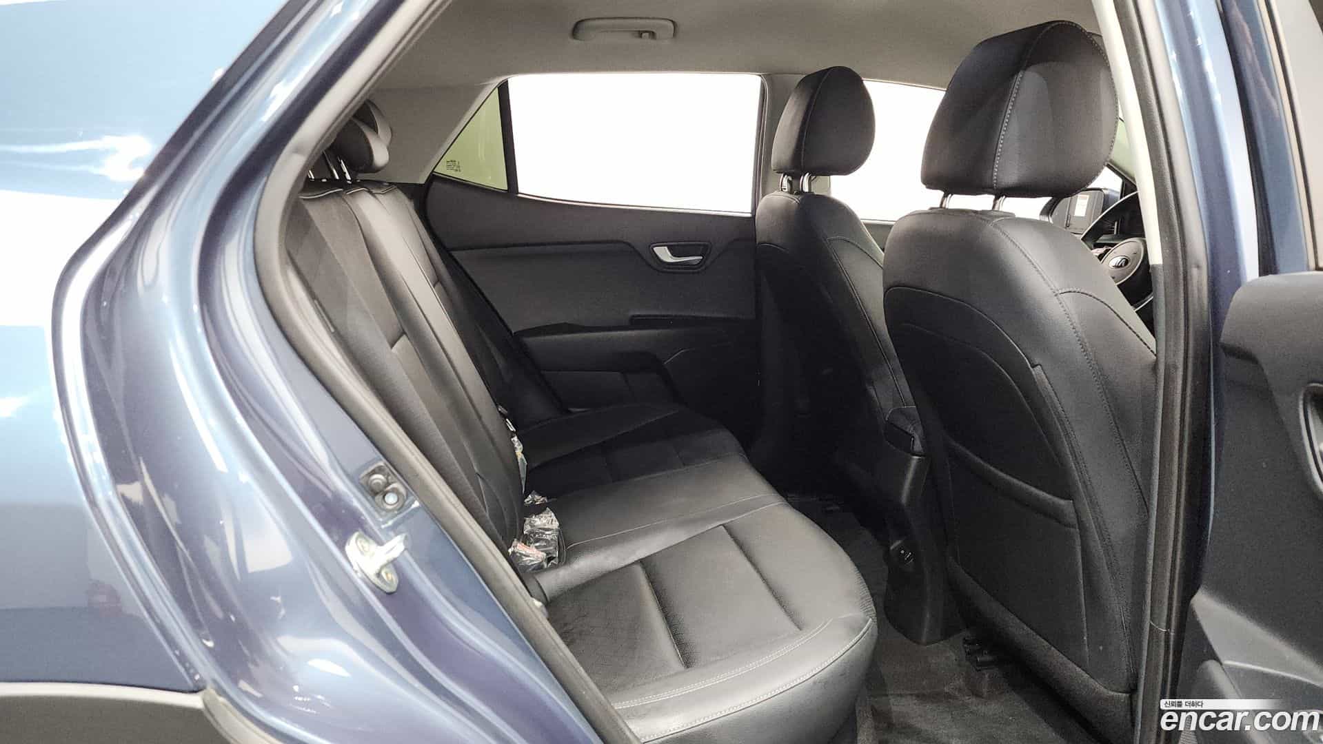 Stonic Kia 2017.8-INNER-036