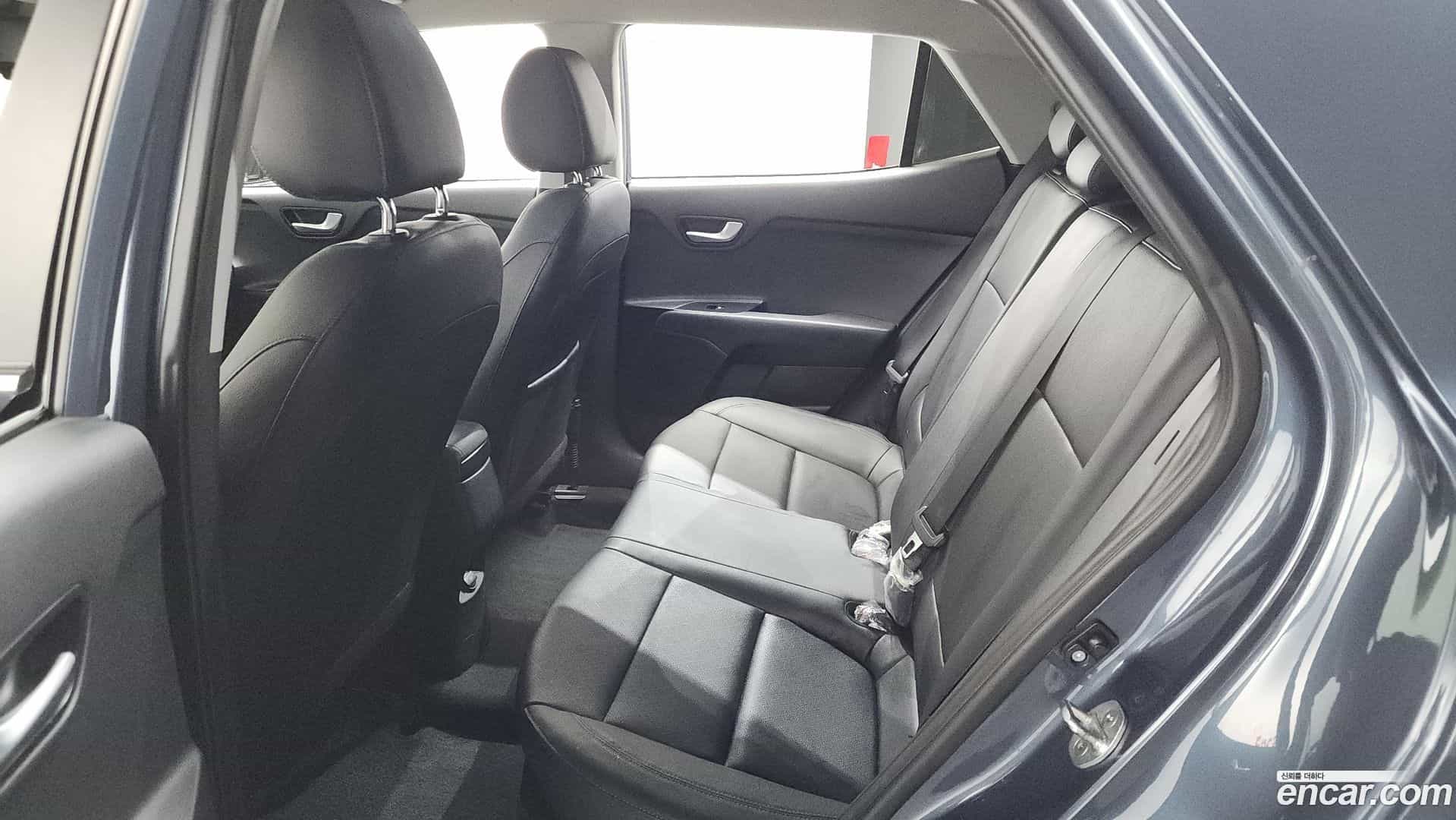 Stonic Kia 2017.8-OPTION-043