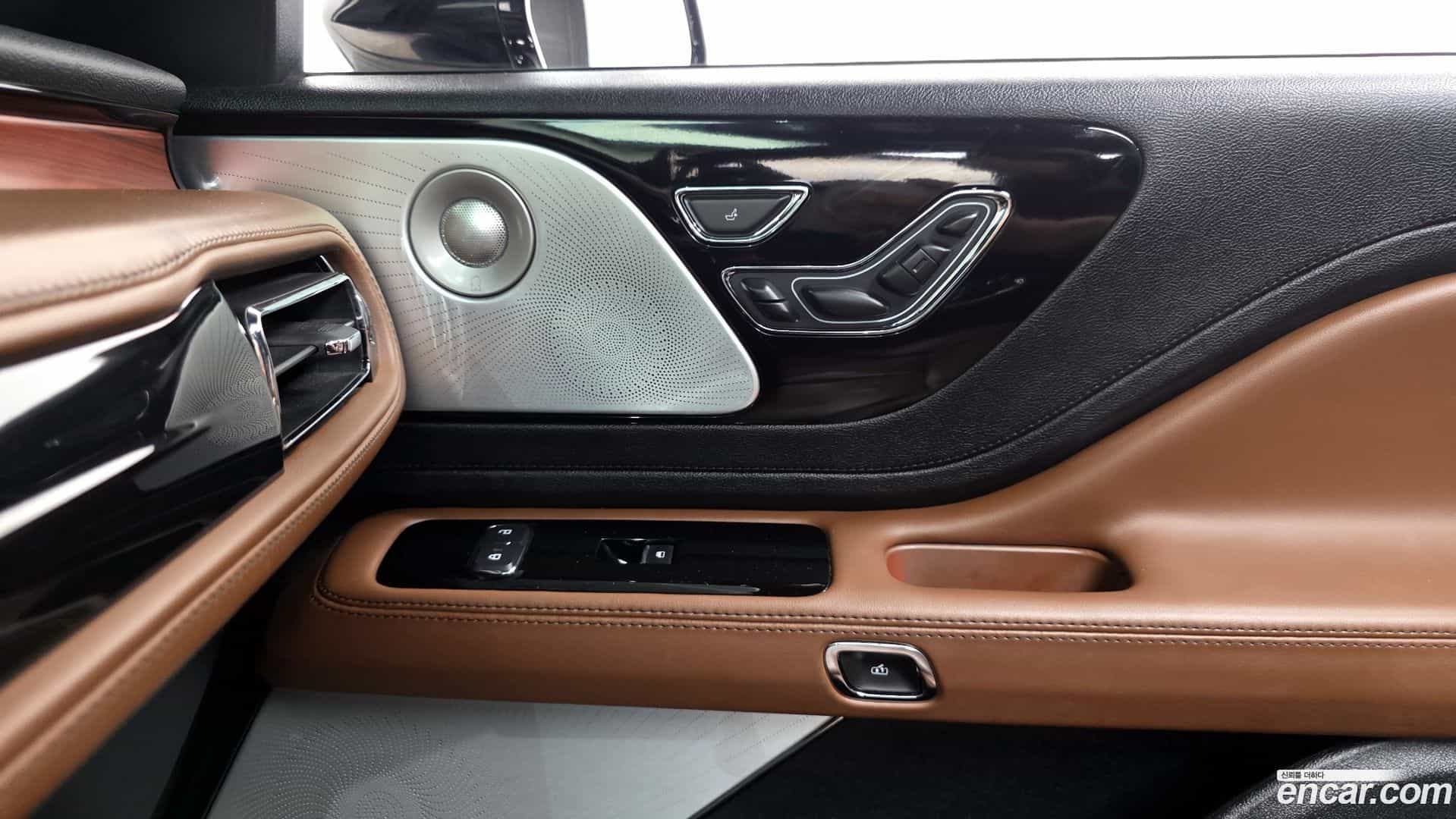 Aviator Lincoln 2021.1-OPTION-022