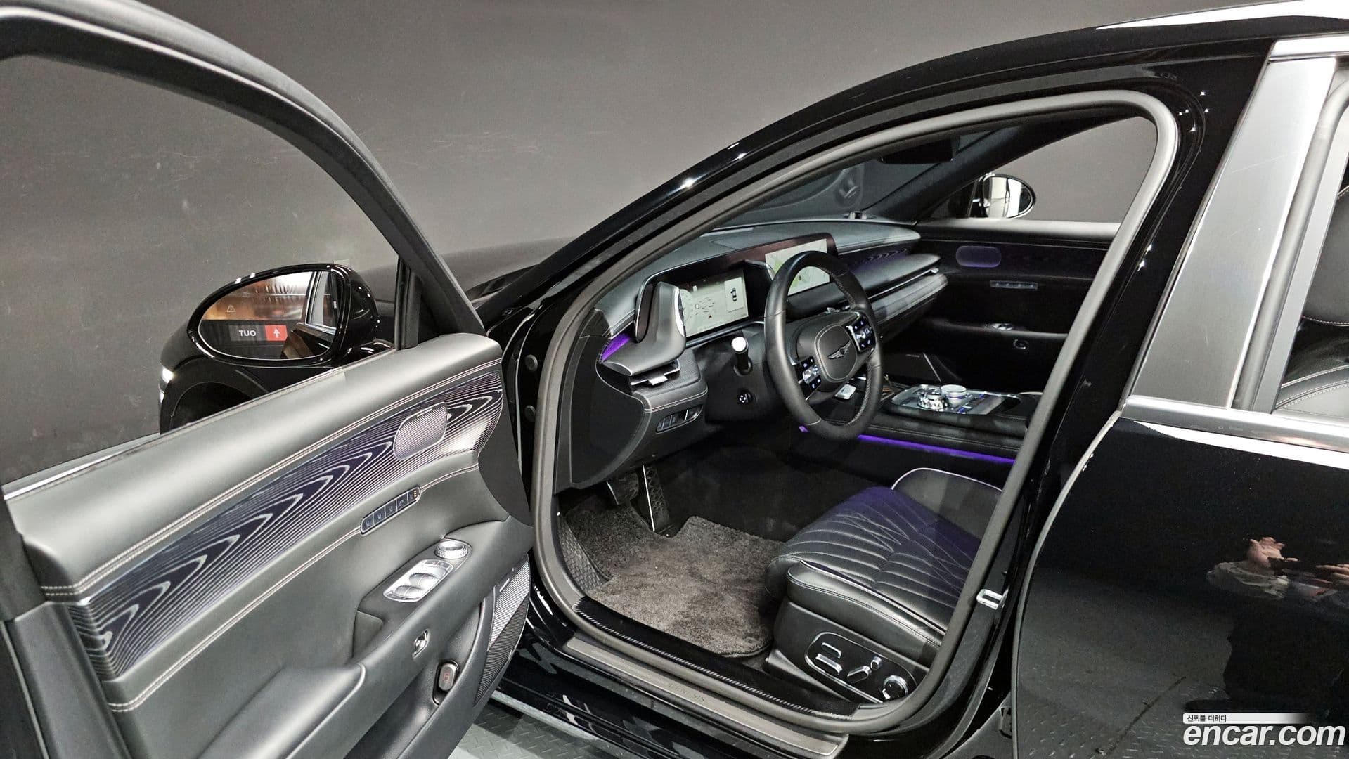 Main__Slider__Photo:G90 Genesis 2022.5-9