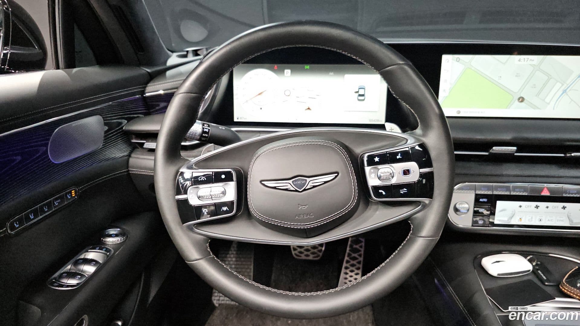 Main__Slider__Photo:G90 Genesis 2022.5-12
