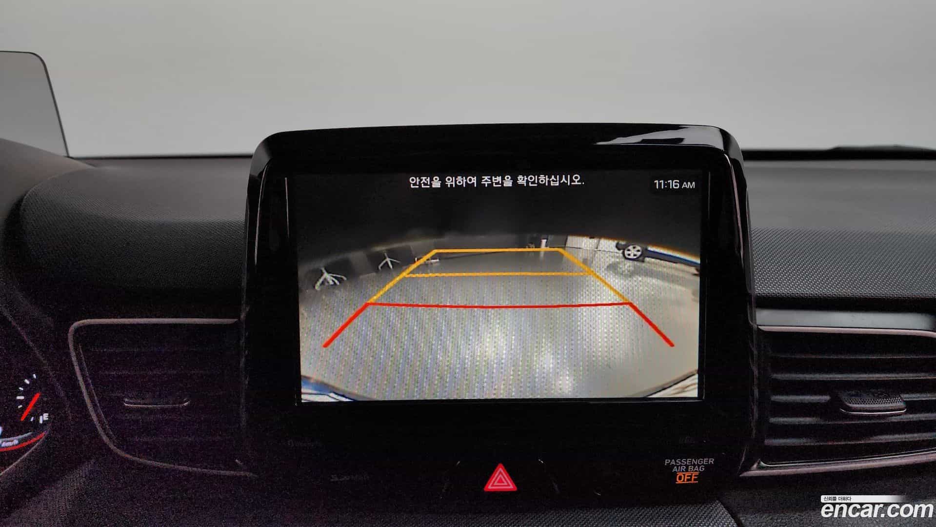 Veloster Hyundai 2018.6-OPTION-018