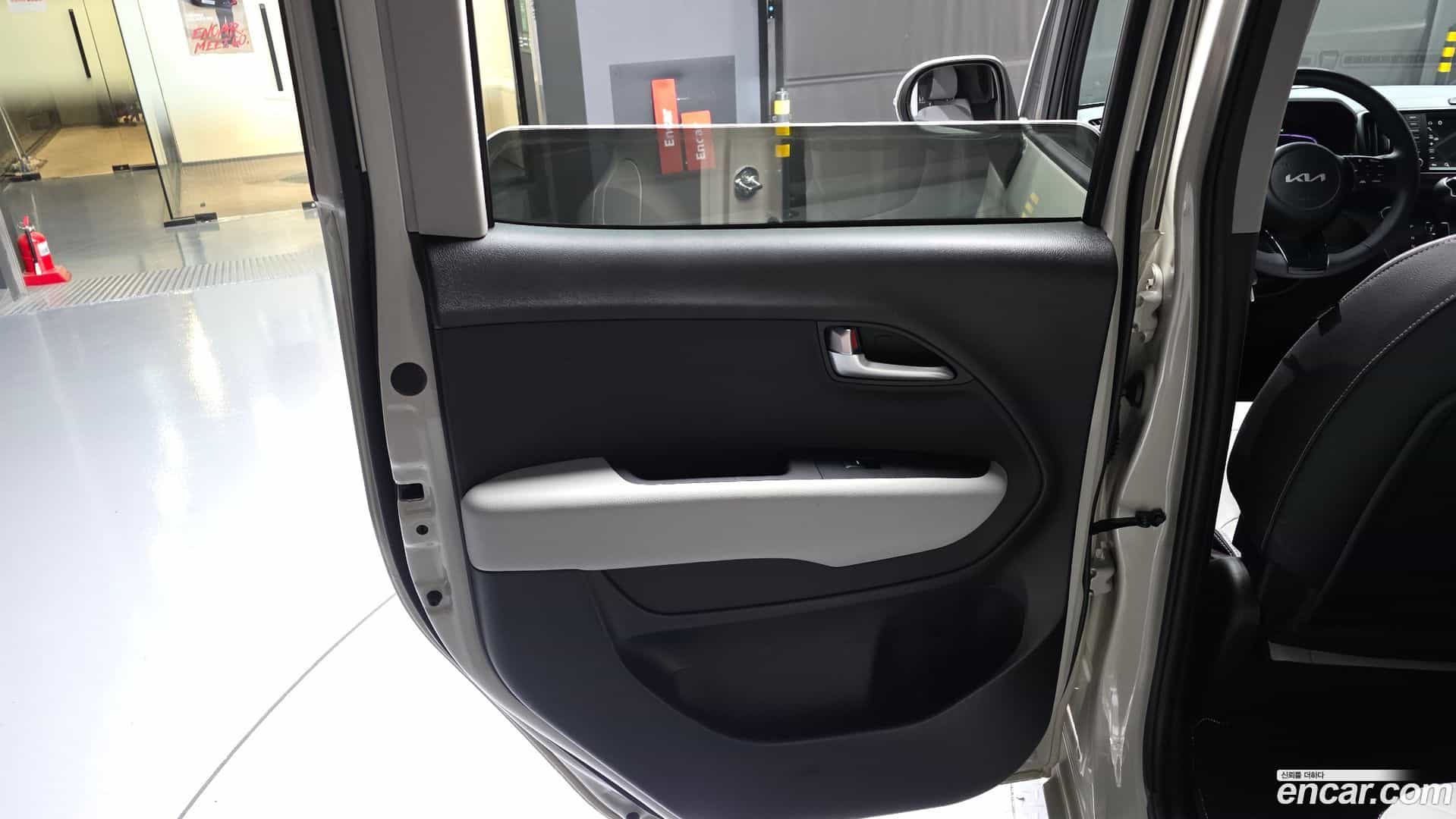 RAY Kia 2023.5-INNER-035
