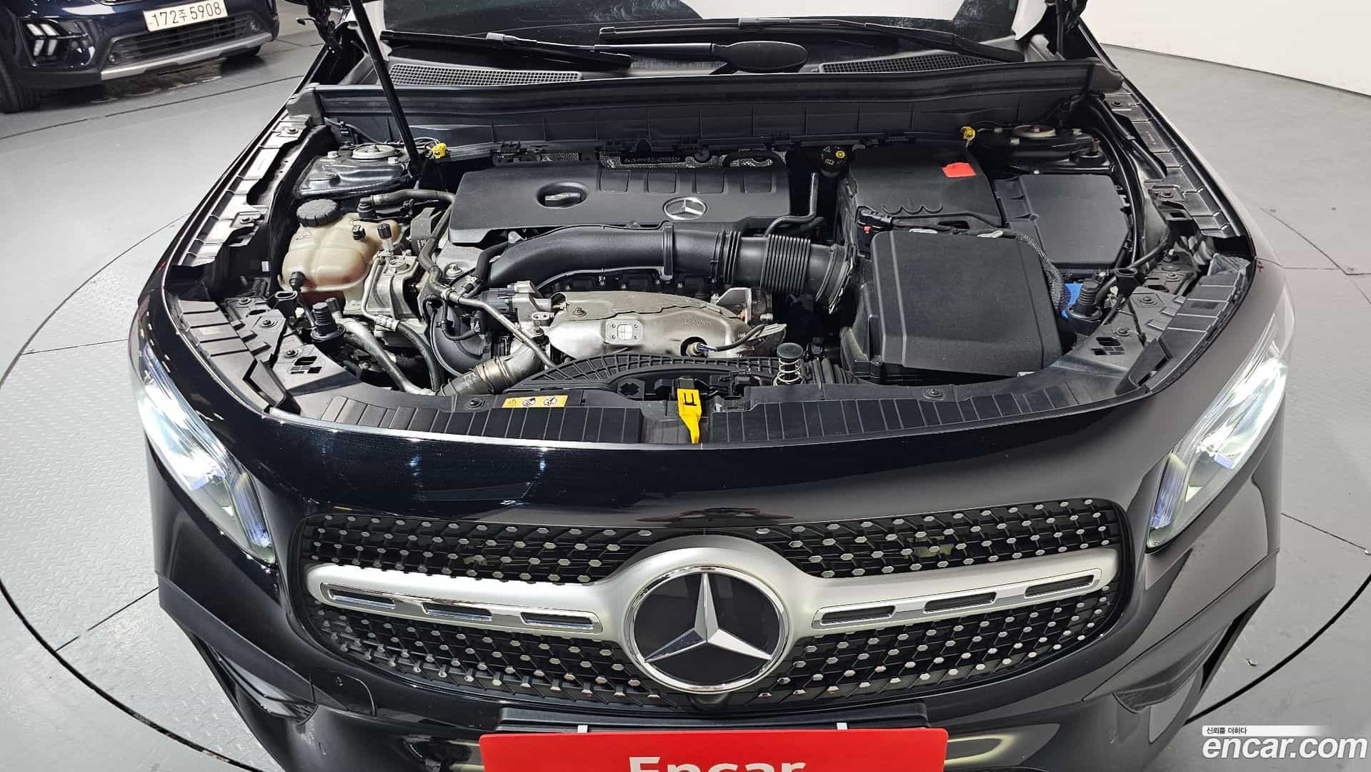 GLB-Class Mercedes-Benz 2020.8-OUTER-006