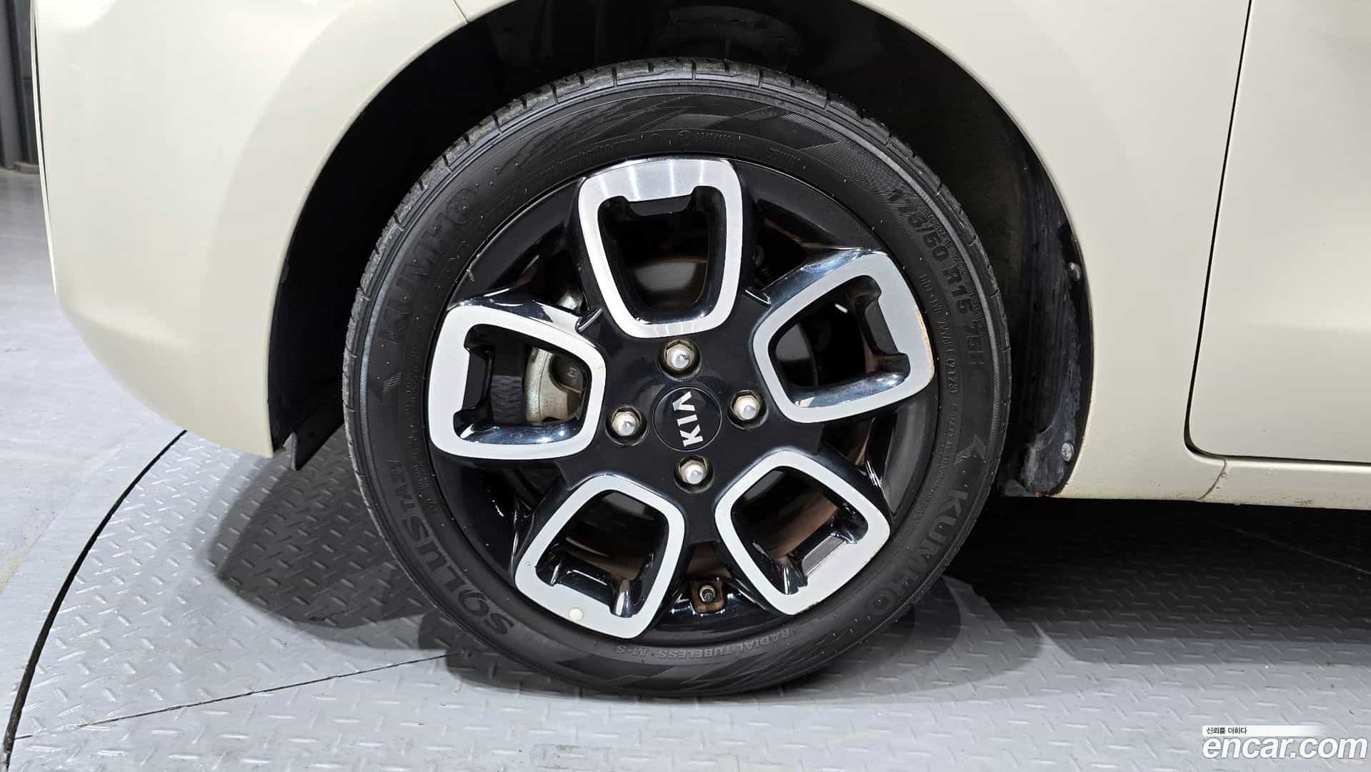 RAY Kia 2020.10-OUTER-005