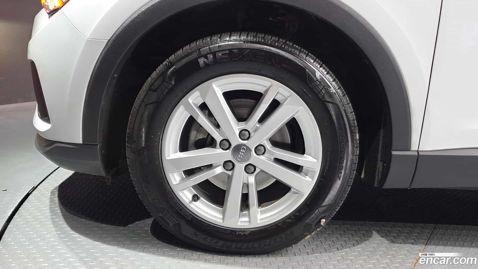 Q3 Audi 2020.9-OUTER-005