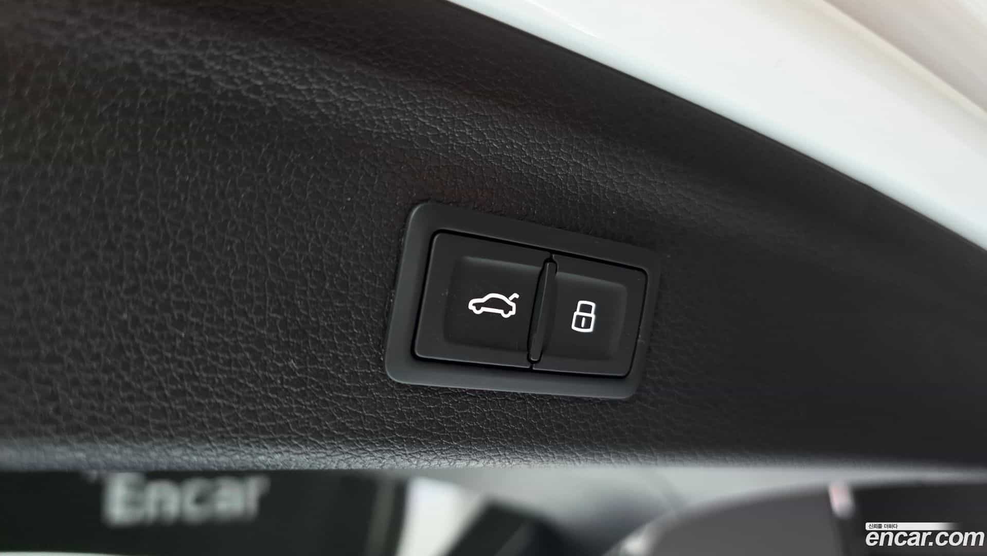 Q3 Audi 2020.9-OPTION-040
