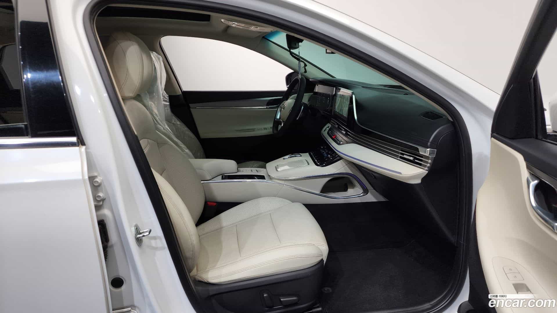 Grandeur Hyundai 2021.9-OPTION-015