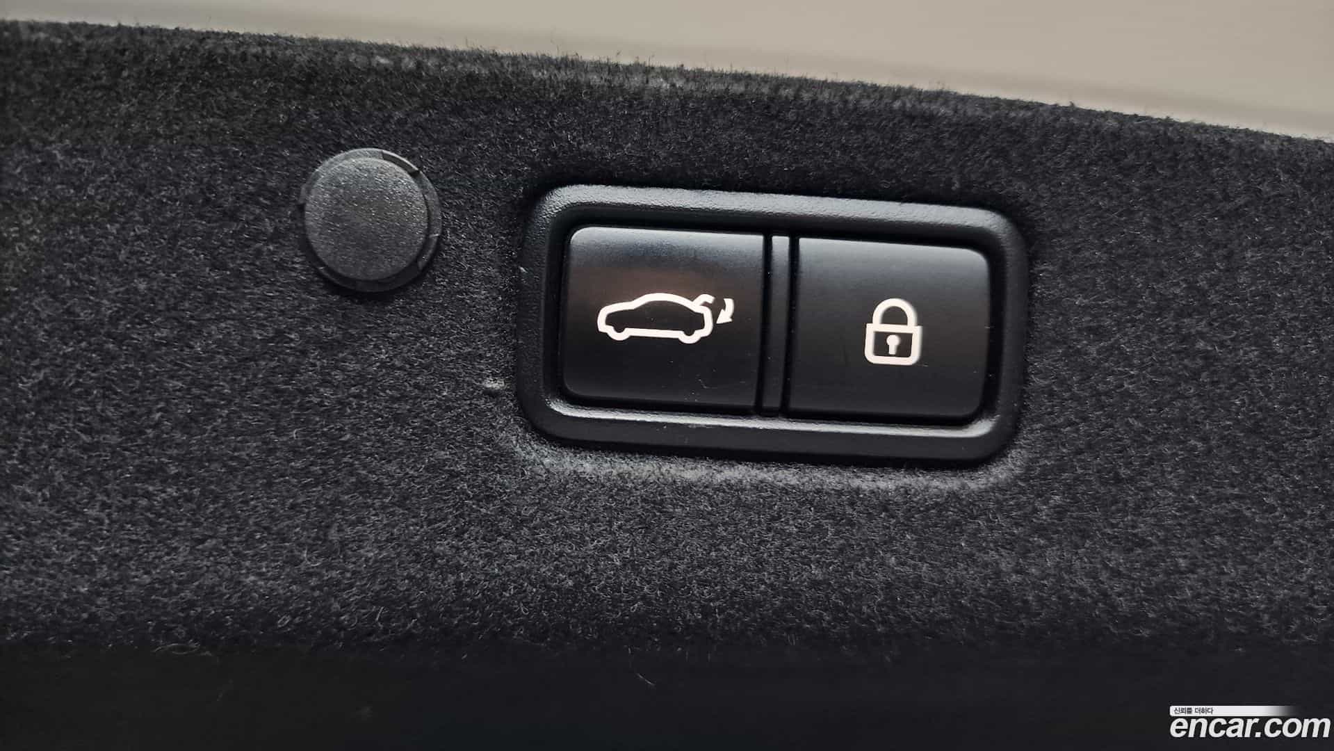Grandeur Hyundai 2021.9-OPTION-043