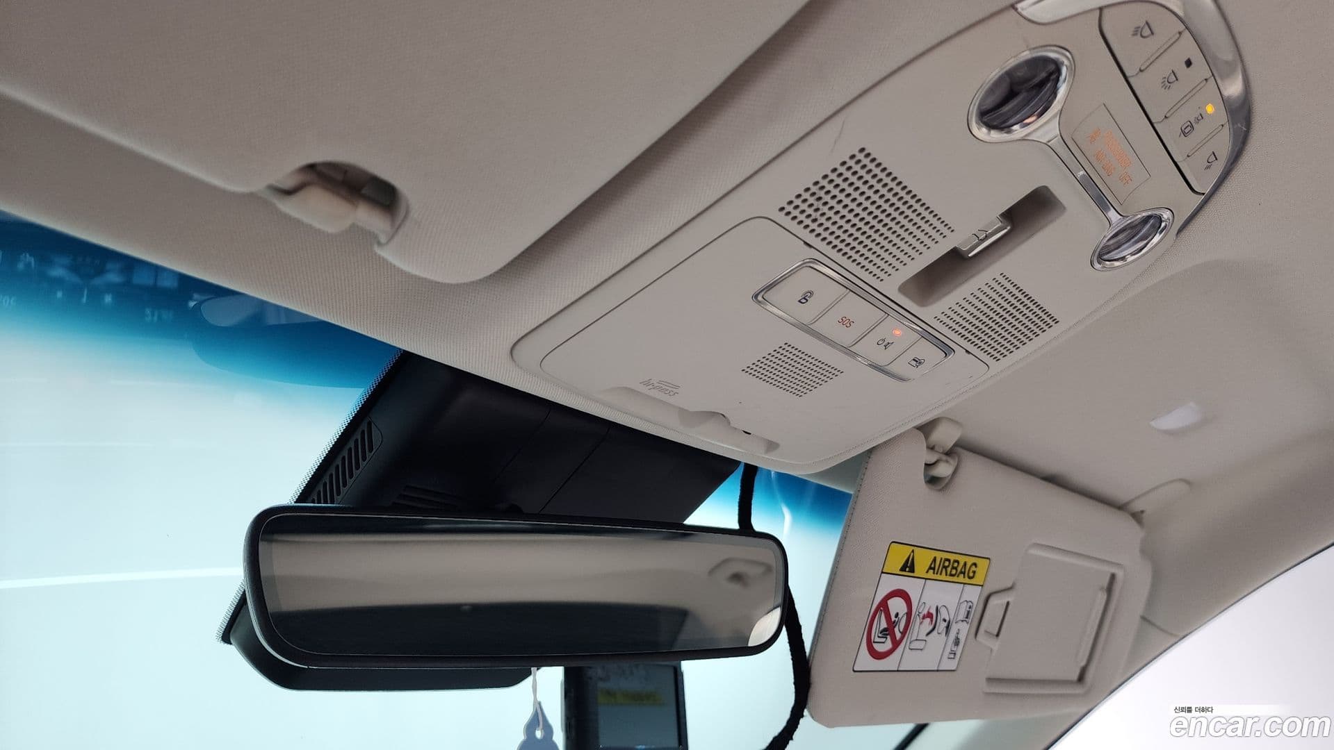 Main__Slider__Photo:Grandeur Hyundai 2021.9-32
