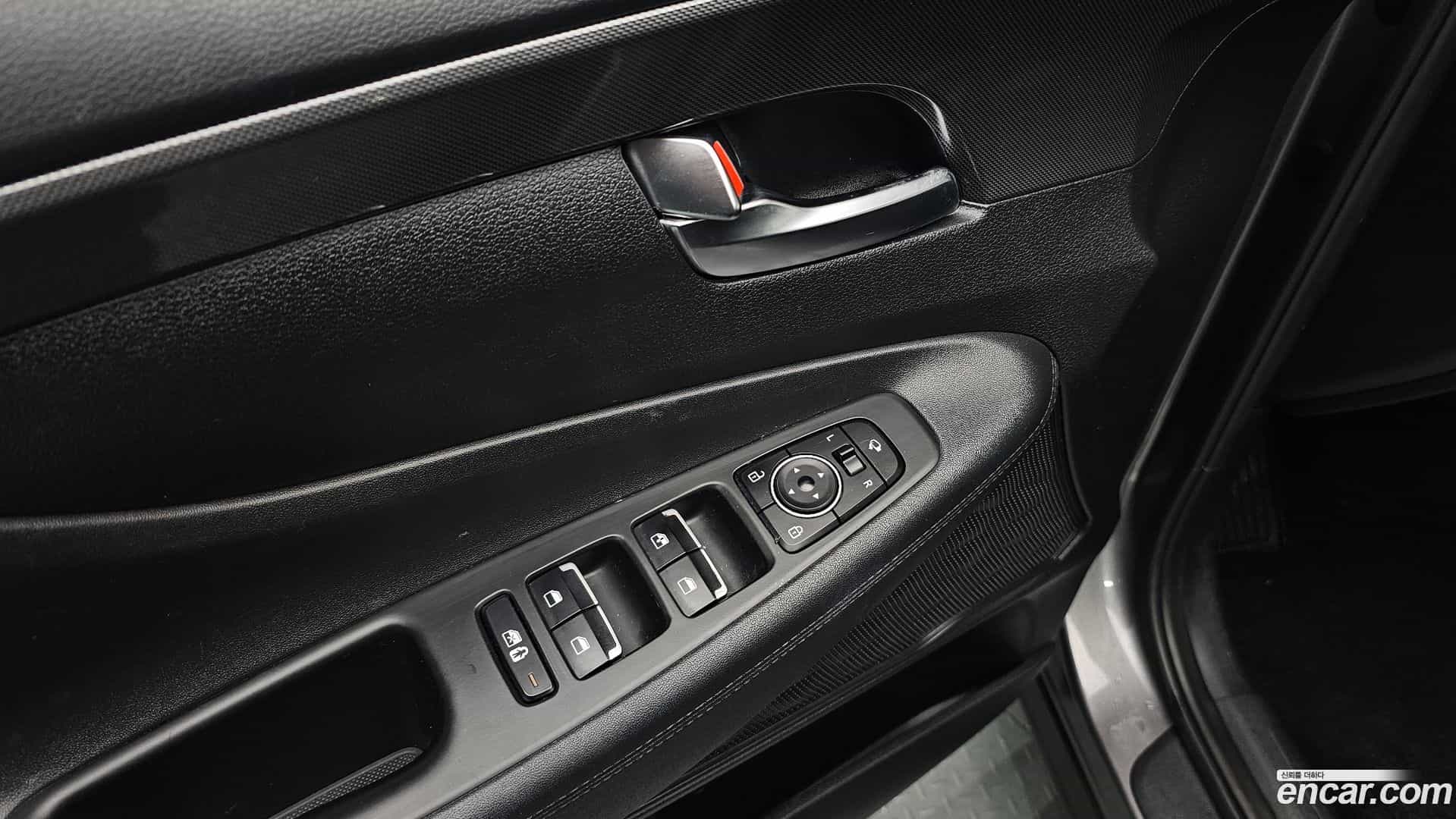 Santafe Hyundai 2020.7-OPTION-040