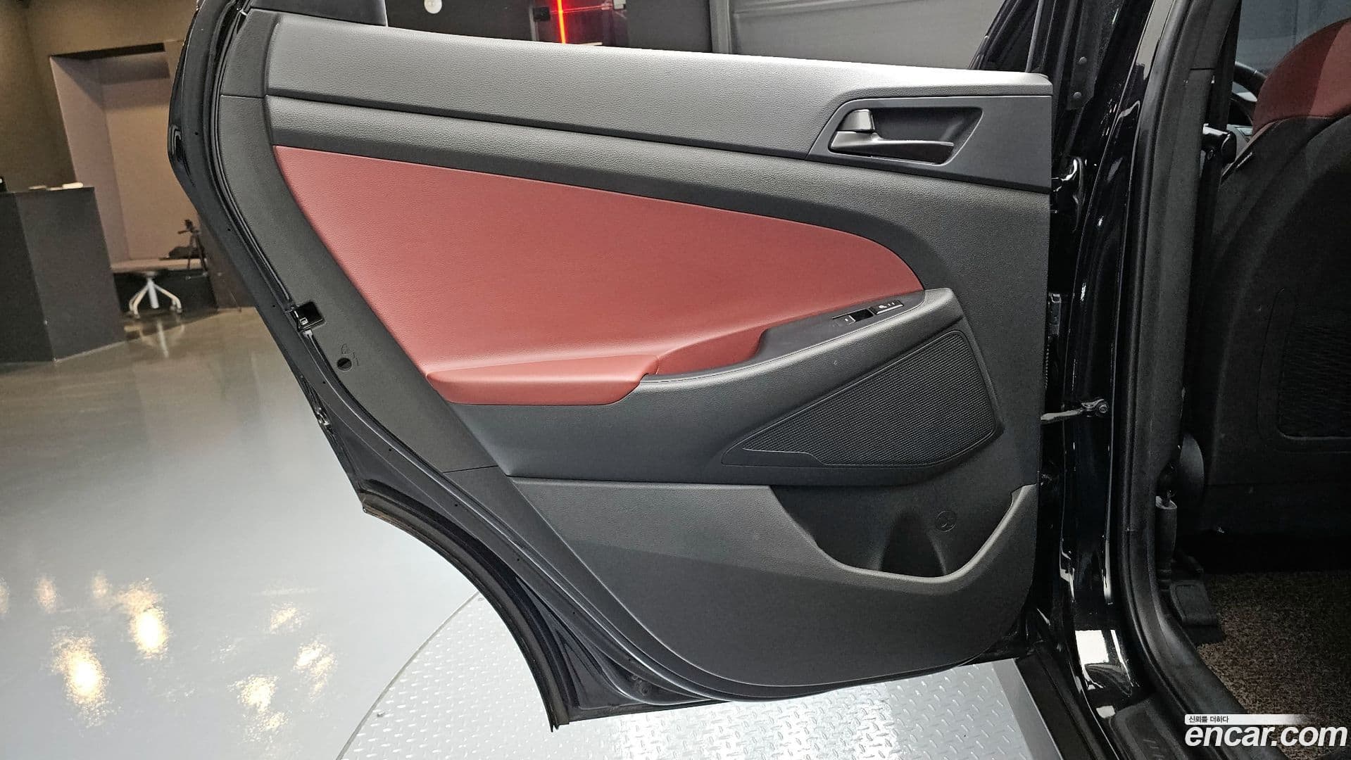 Main__Slider__Photo:Tucson Hyundai 2018.10-24