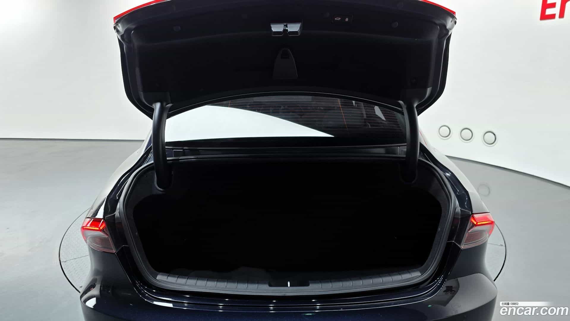 Grandeur Hyundai 2022.1-OPTION-041