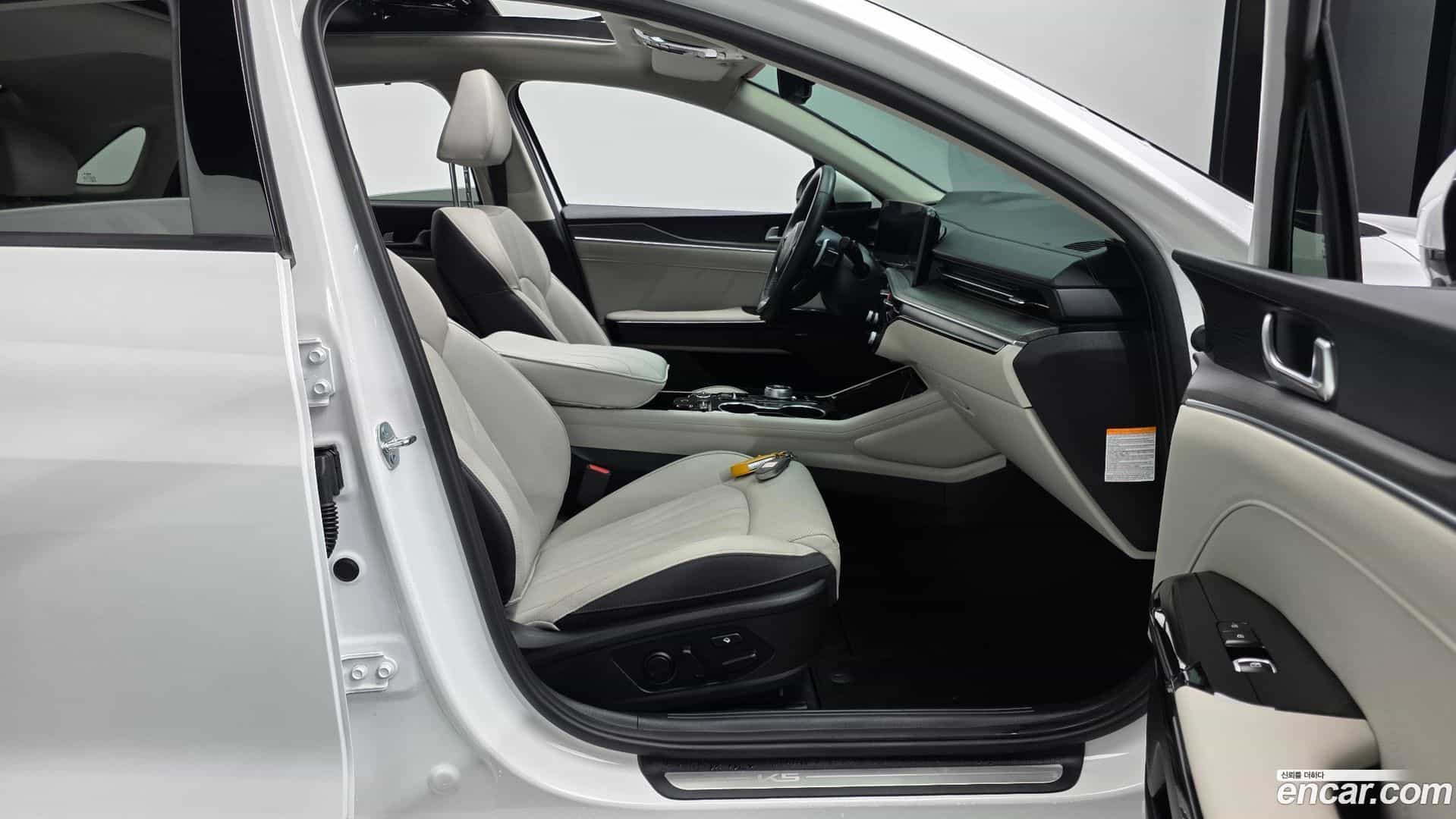 K5 Kia 2024.1-OPTION-015