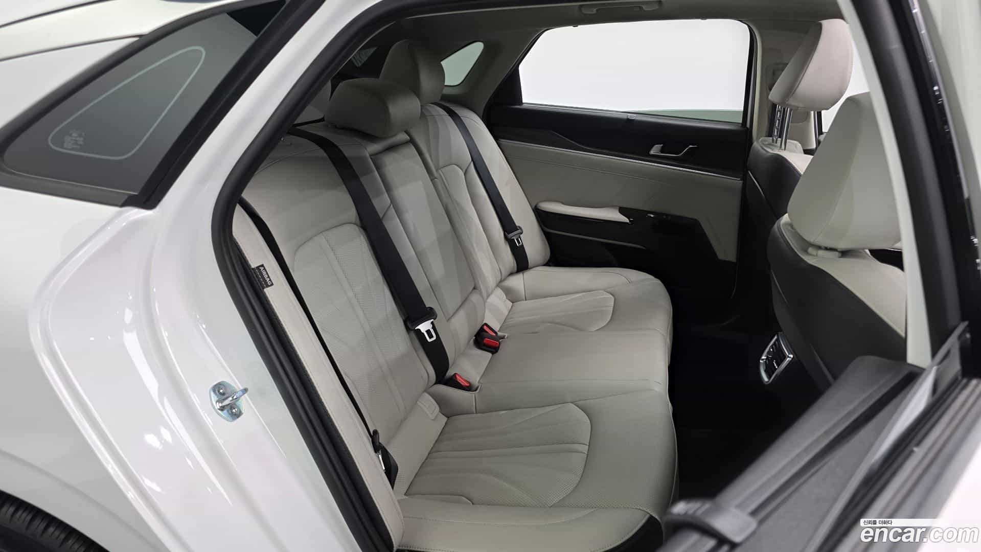 K5 Kia 2024.1-INNER-036