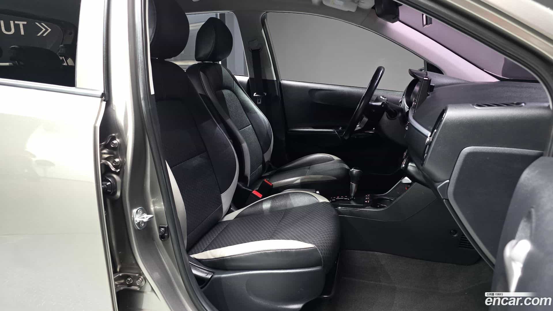 morning Kia 2018.1-INNER-036