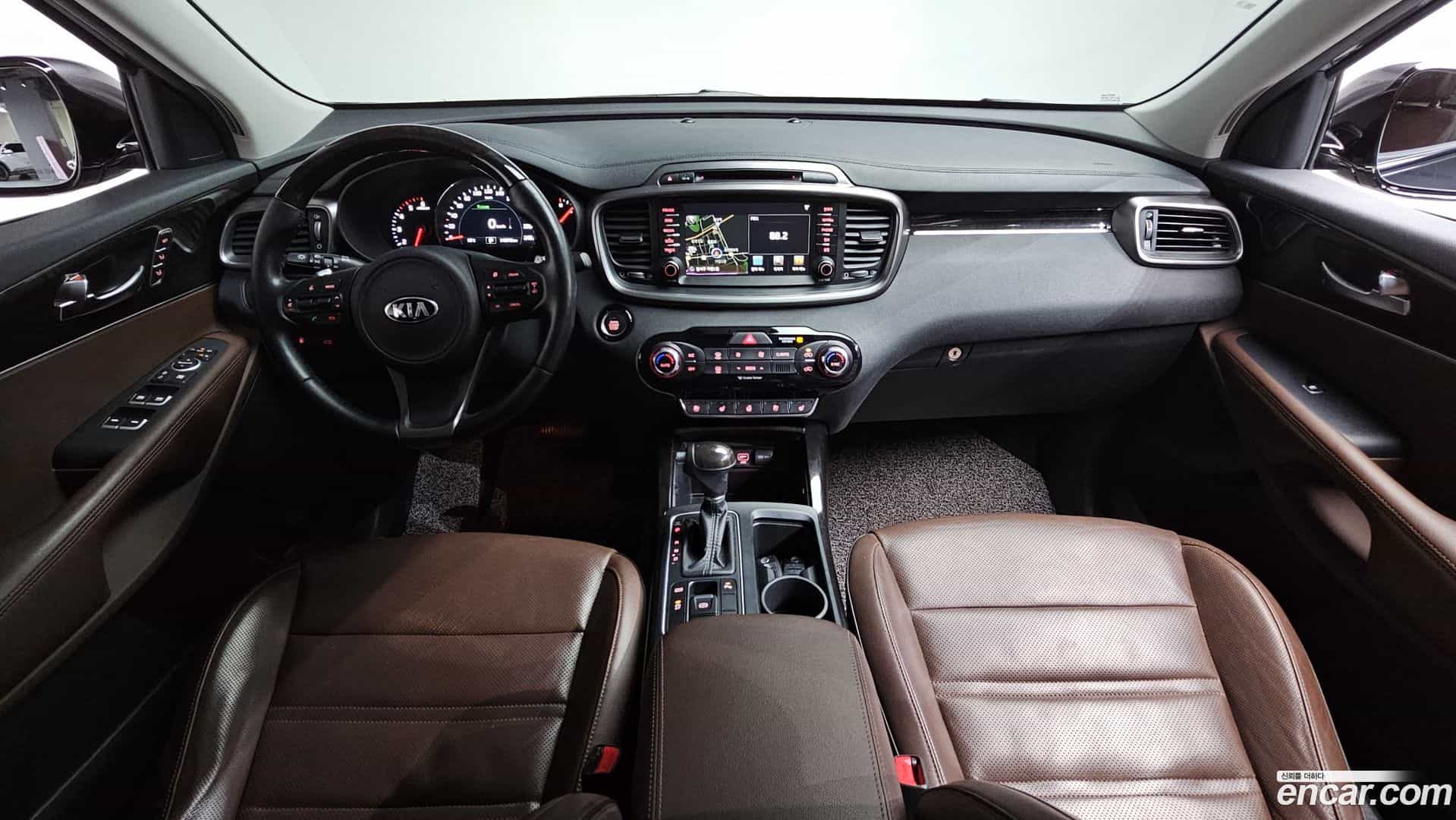 Sorento Kia 2016.6-INNER-007