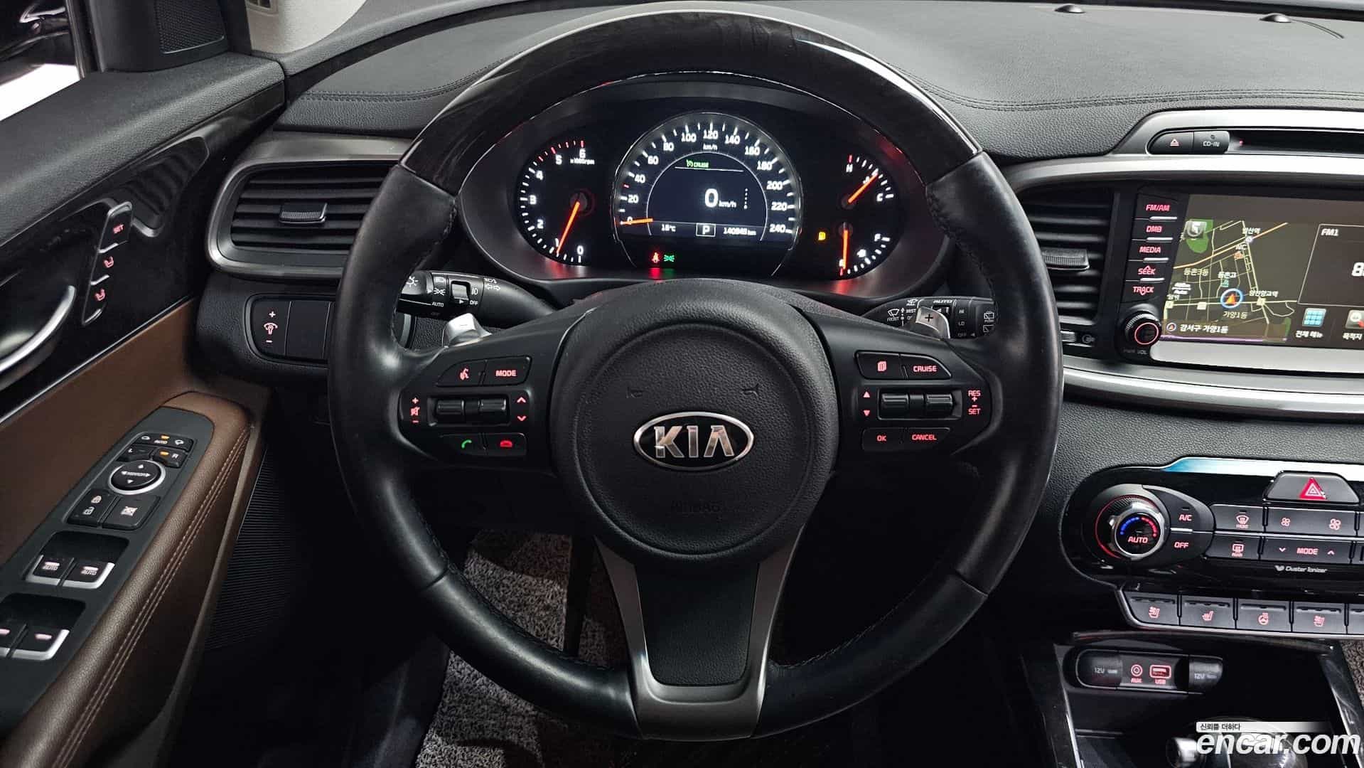Sorento Kia 2016.6-OPTION-019