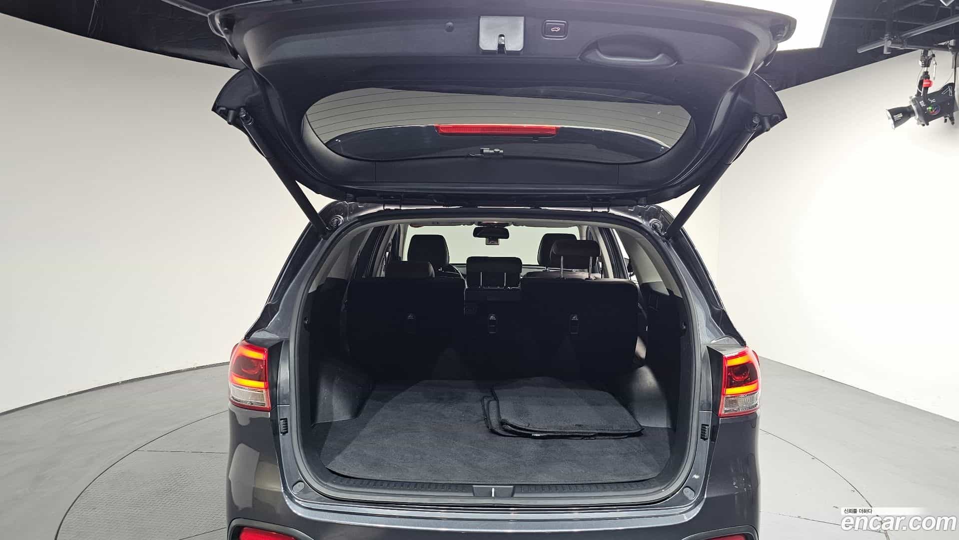 Sorento Kia 2016.6-OPTION-024