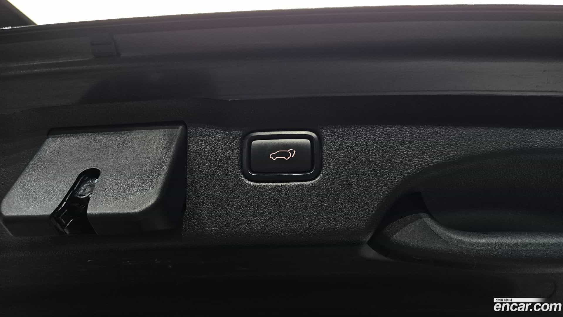 Sorento Kia 2016.6-OPTION-041