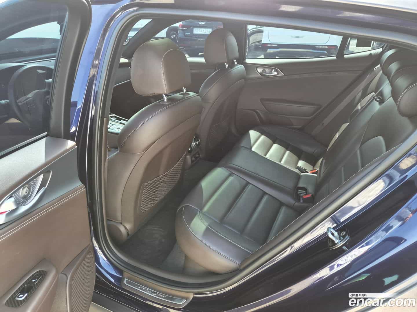 Stinger Kia 2019.4-INNER-009