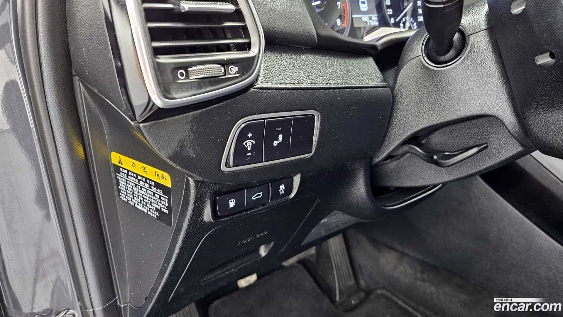 Grandeur Hyundai 2018.0-OPTION-020