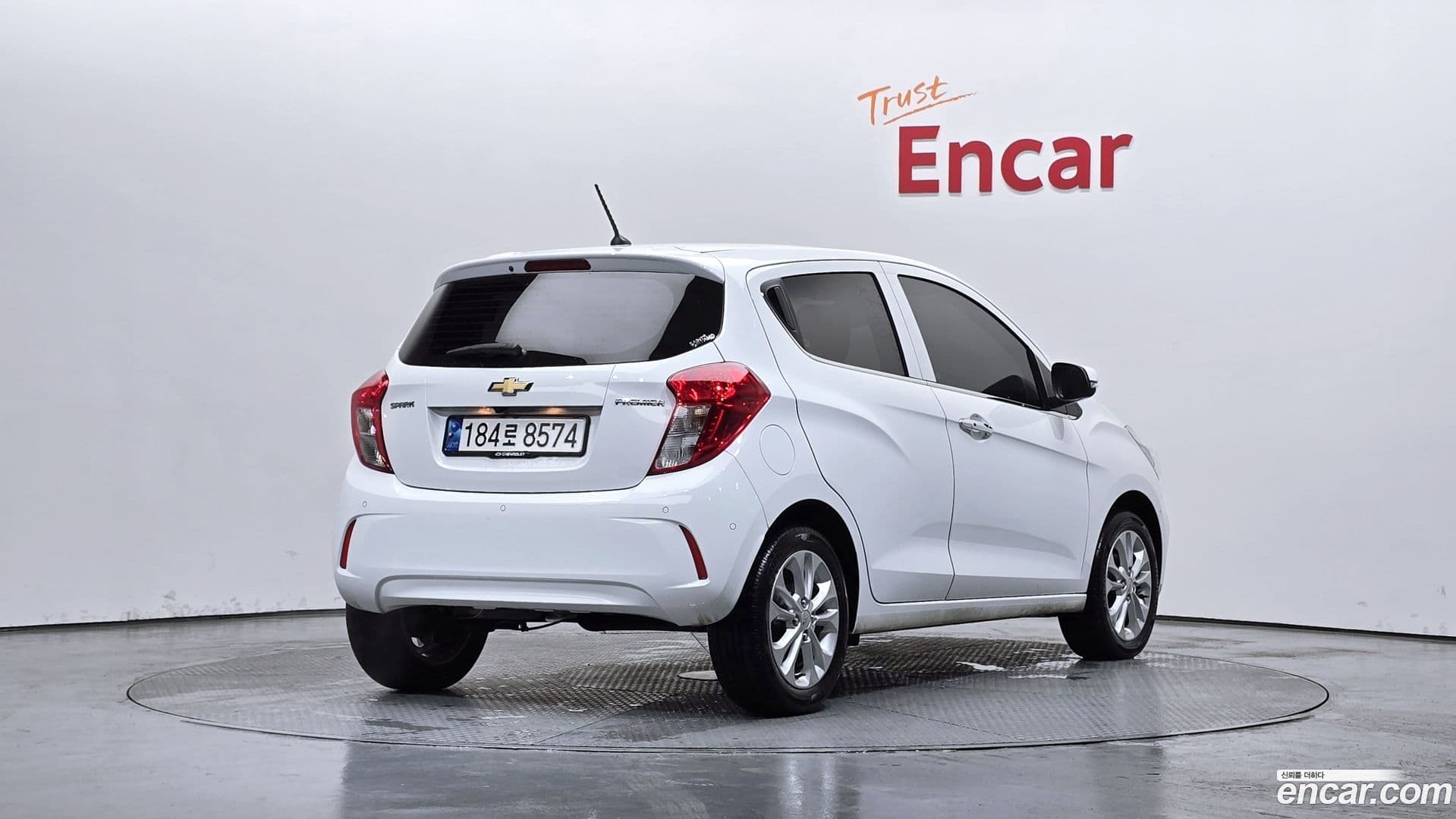 Main__Slider__Photo:Spark Chevrolet 2022.2-1