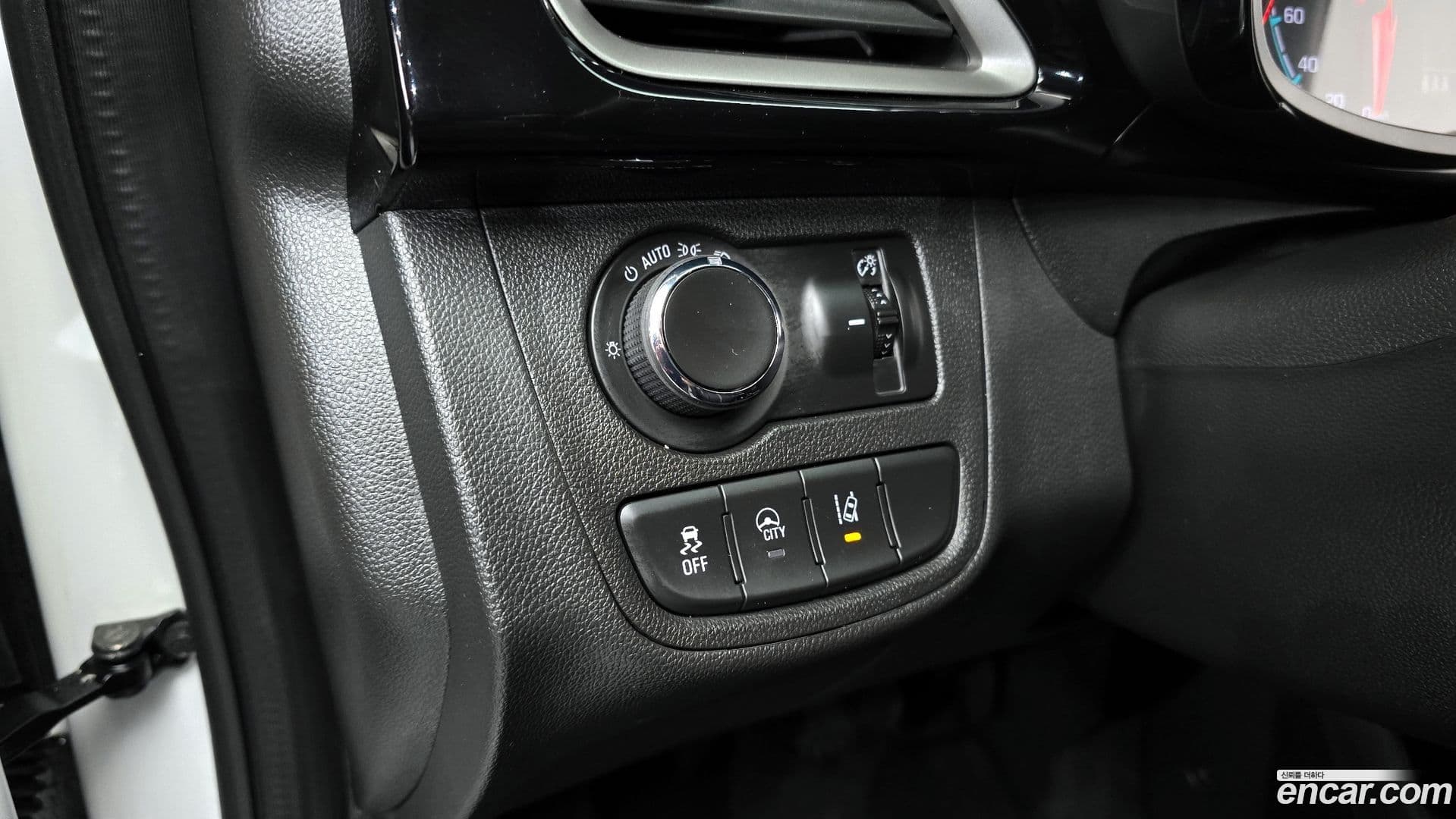 Main__Slider__Photo:Spark Chevrolet 2022.2-15