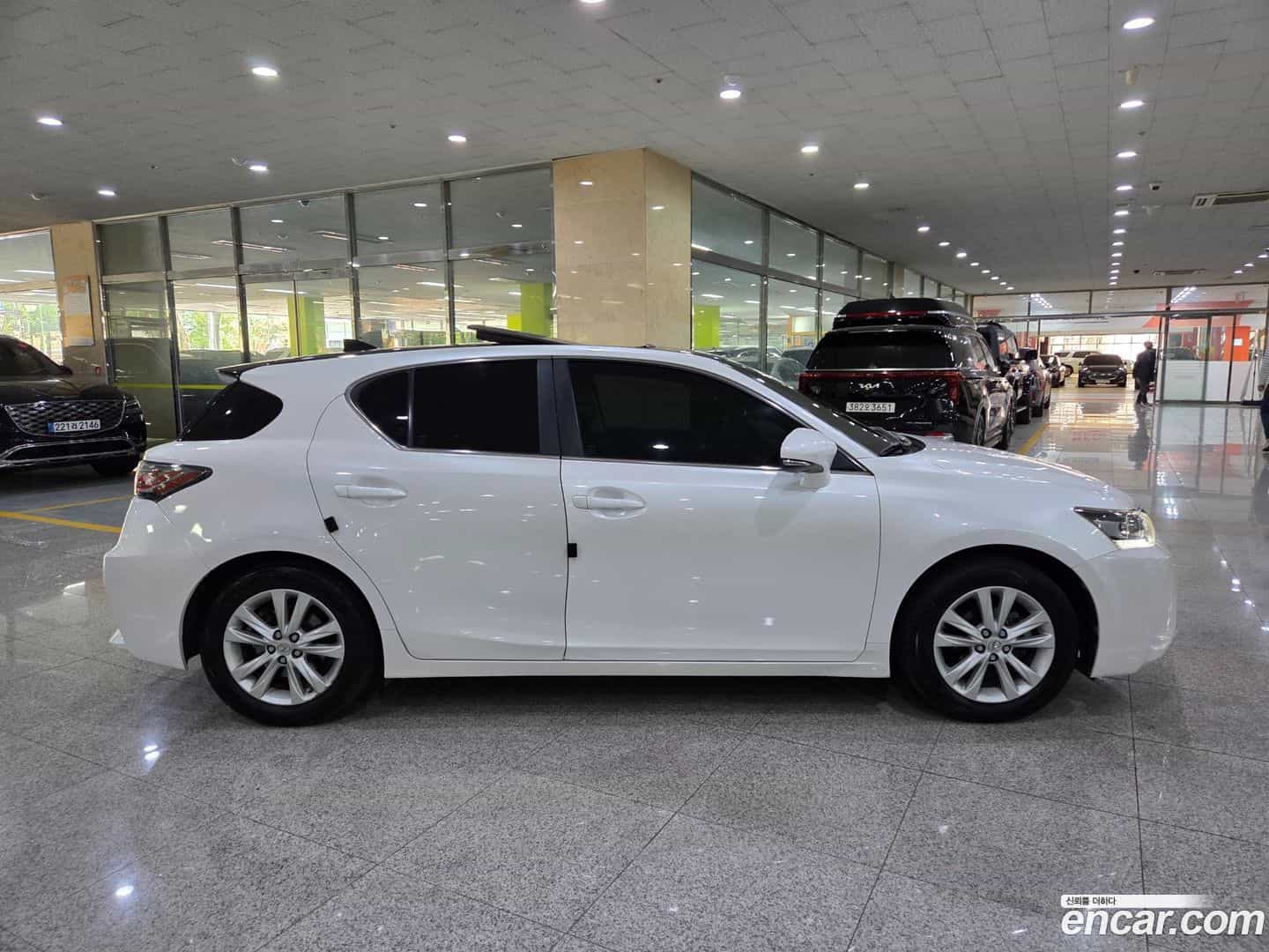 CT200h Lexus 2015.6-OUTER-005