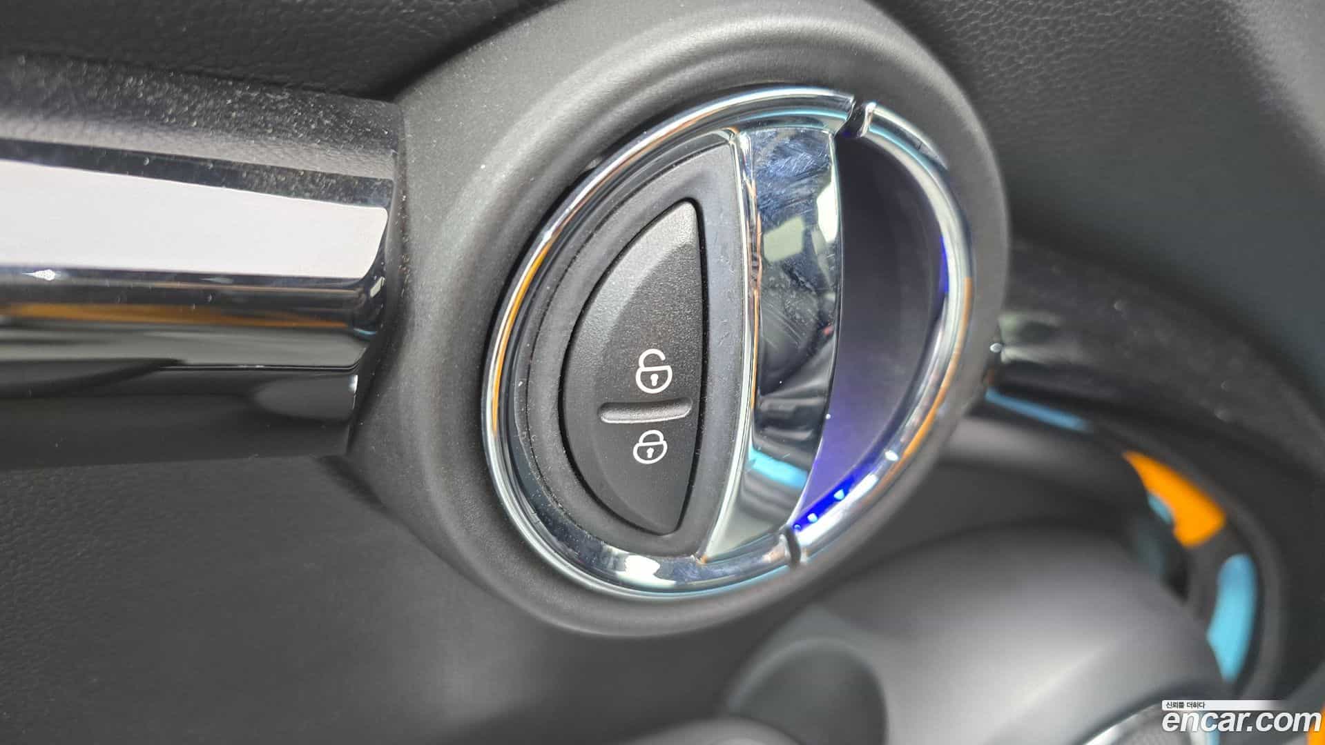 Cooper Mini 2017.3-OPTION-044