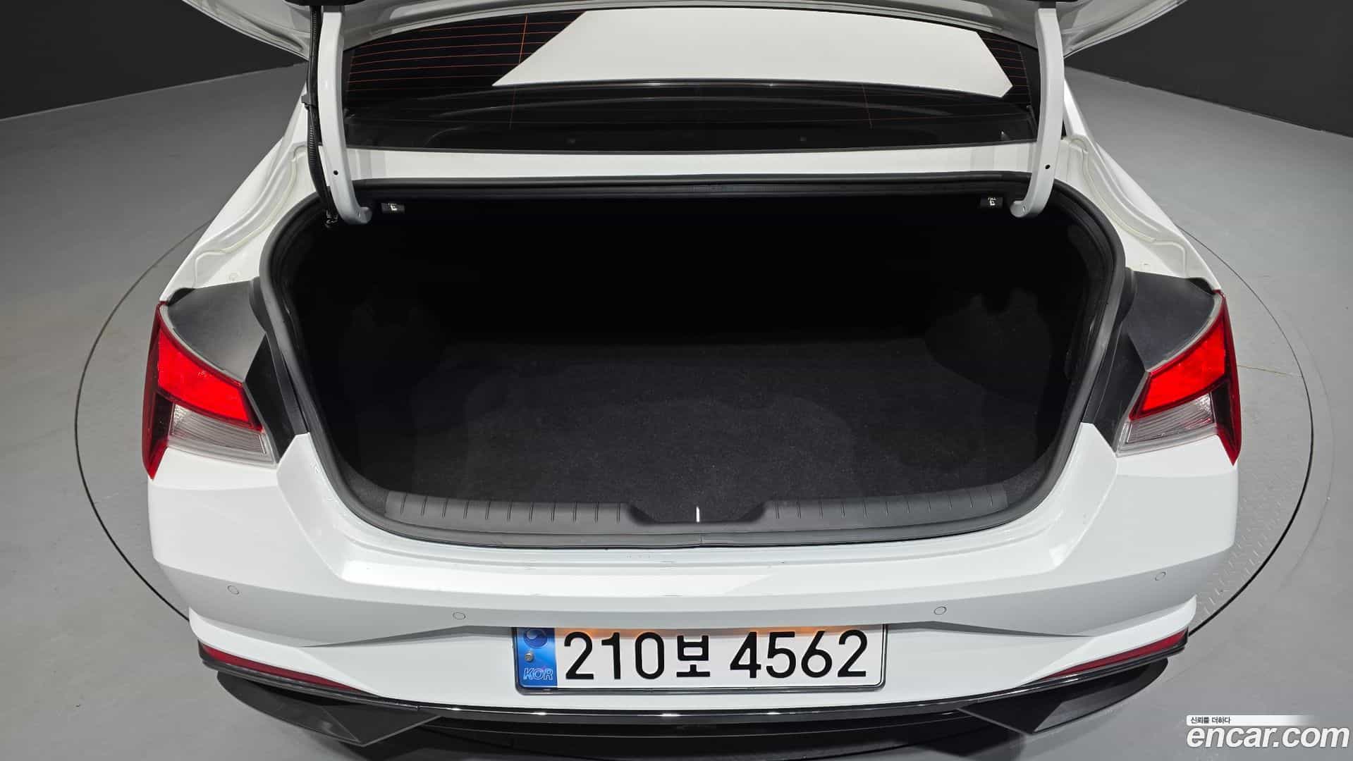 AVANTE Hyundai 2022.3-OPTION-024