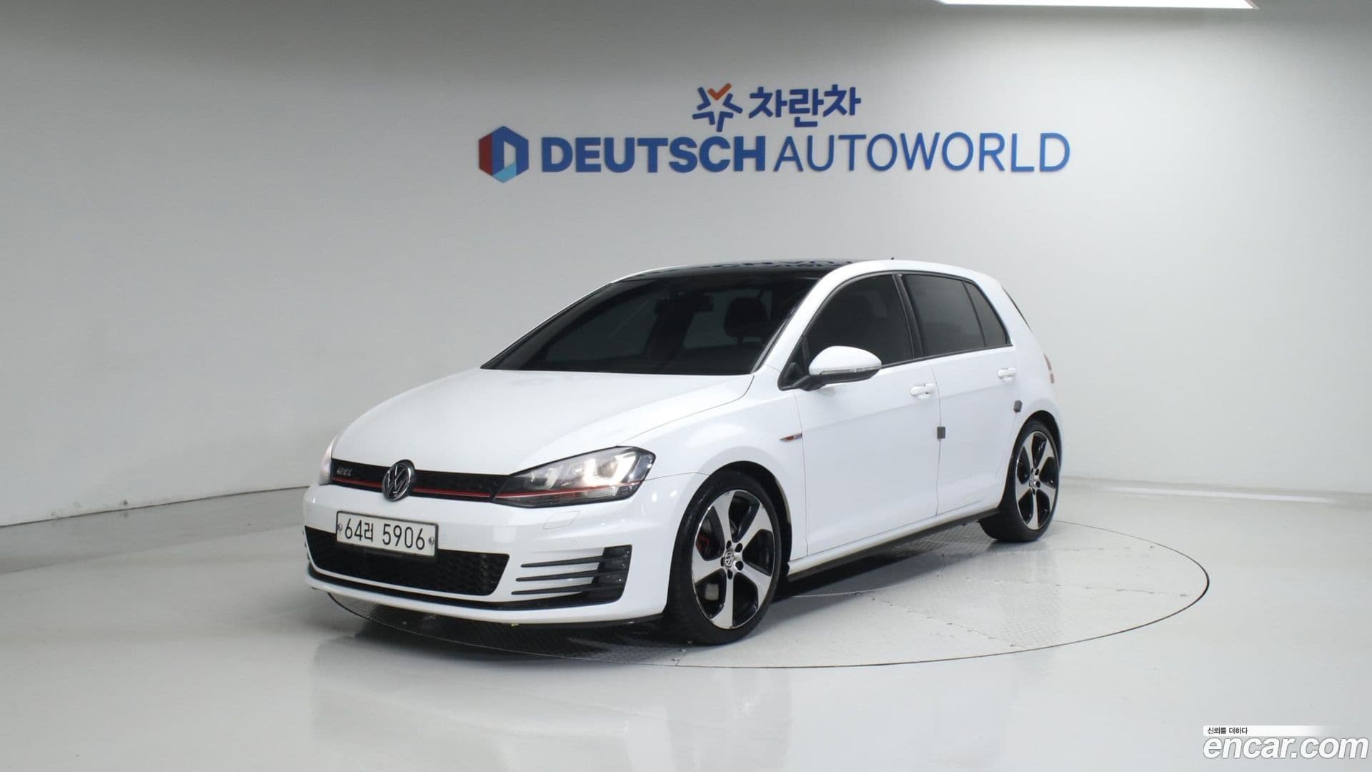 Main__Slider__Photo:Golf Volkswagen 2014.5-0