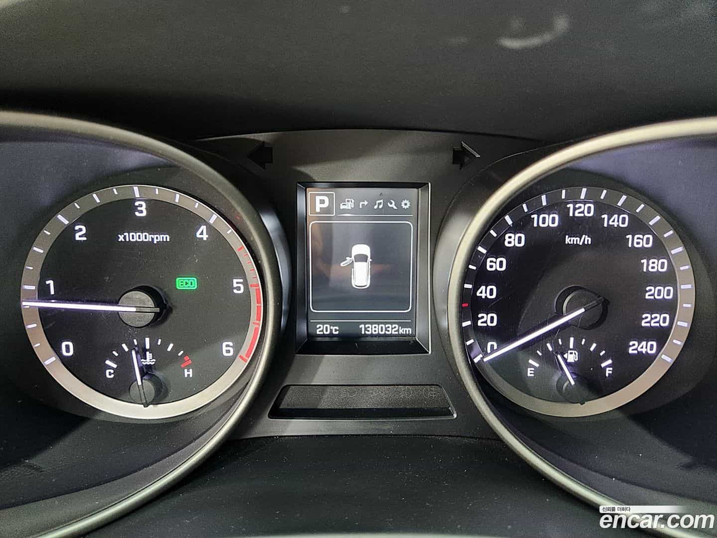 Santafe Hyundai 2016.8-INNER-010