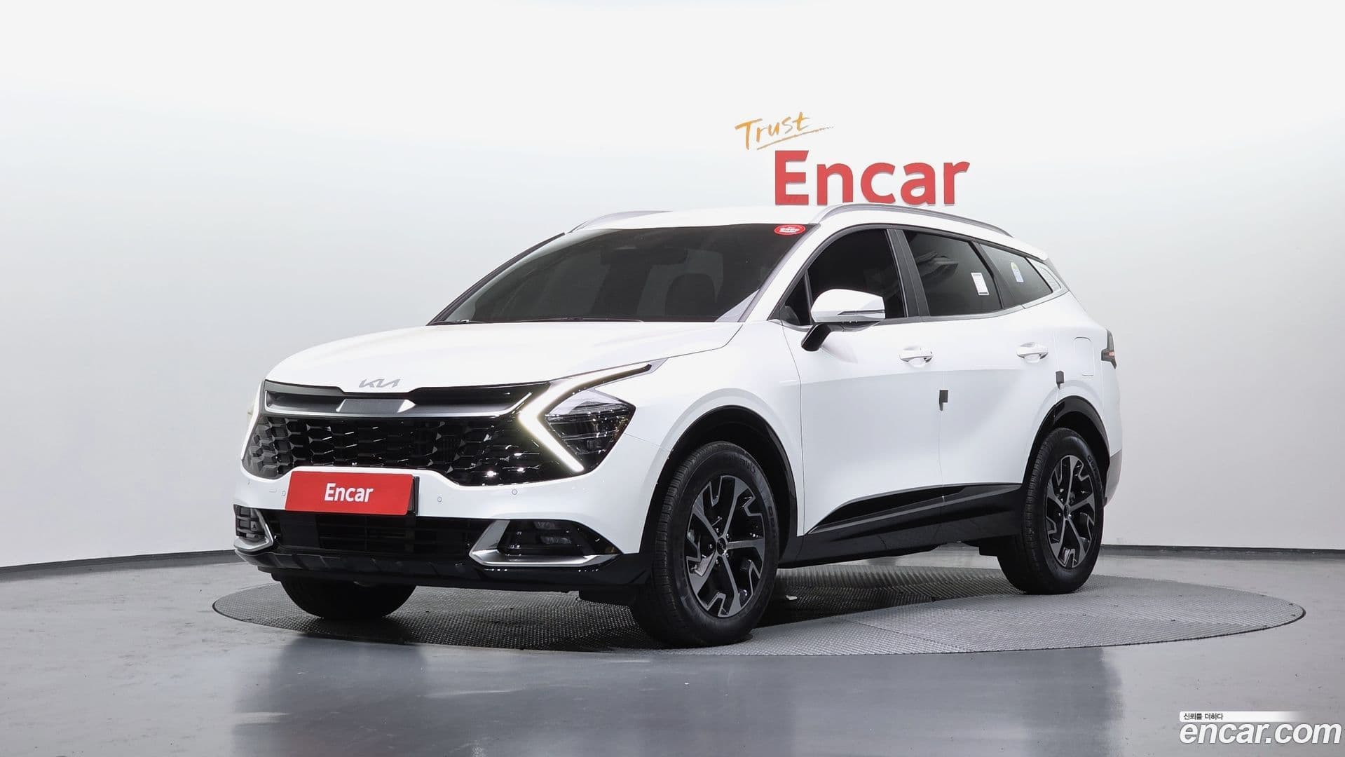 Main__Slider__Photo:Sportage Kia 2024.10-0