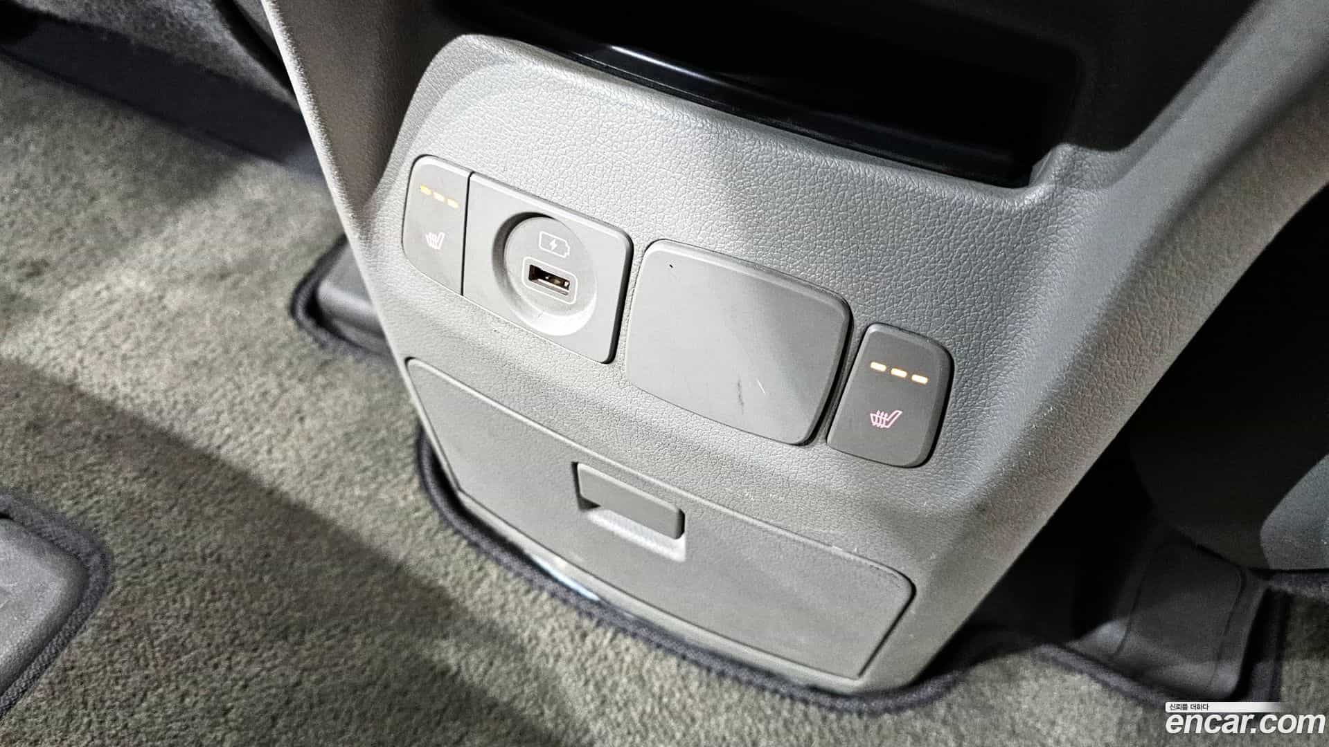 Canival Kia 2019.1-OPTION-023