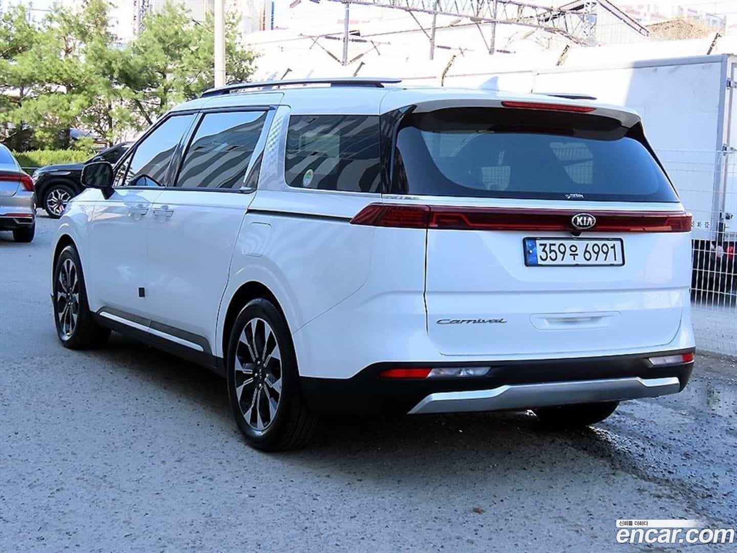 Canival Kia 2020.10-OUTER-003