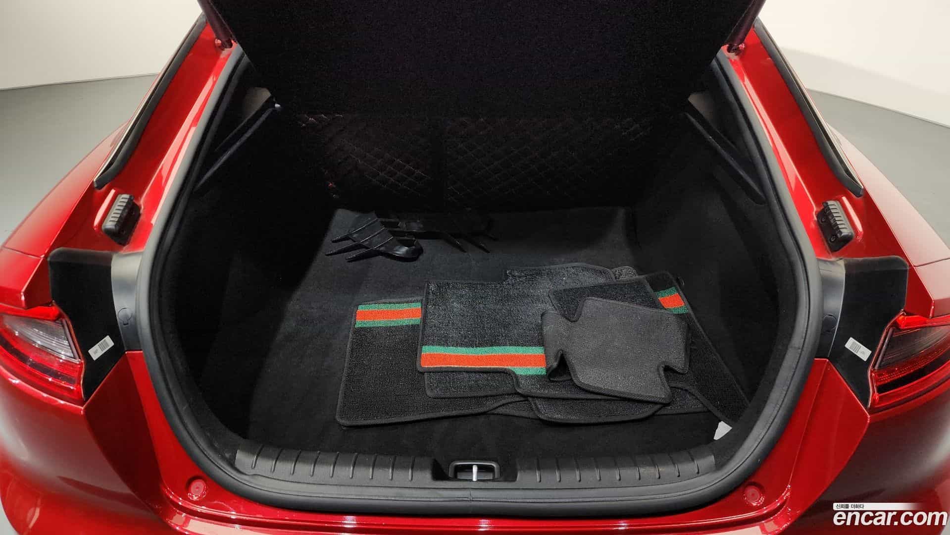 Stinger Kia 2018.6-OPTION-022