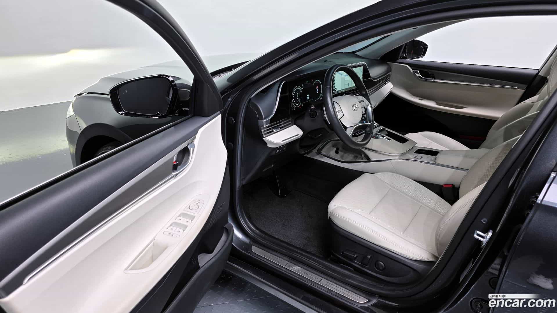 Grandeur Hyundai 2022.6-INNER-010