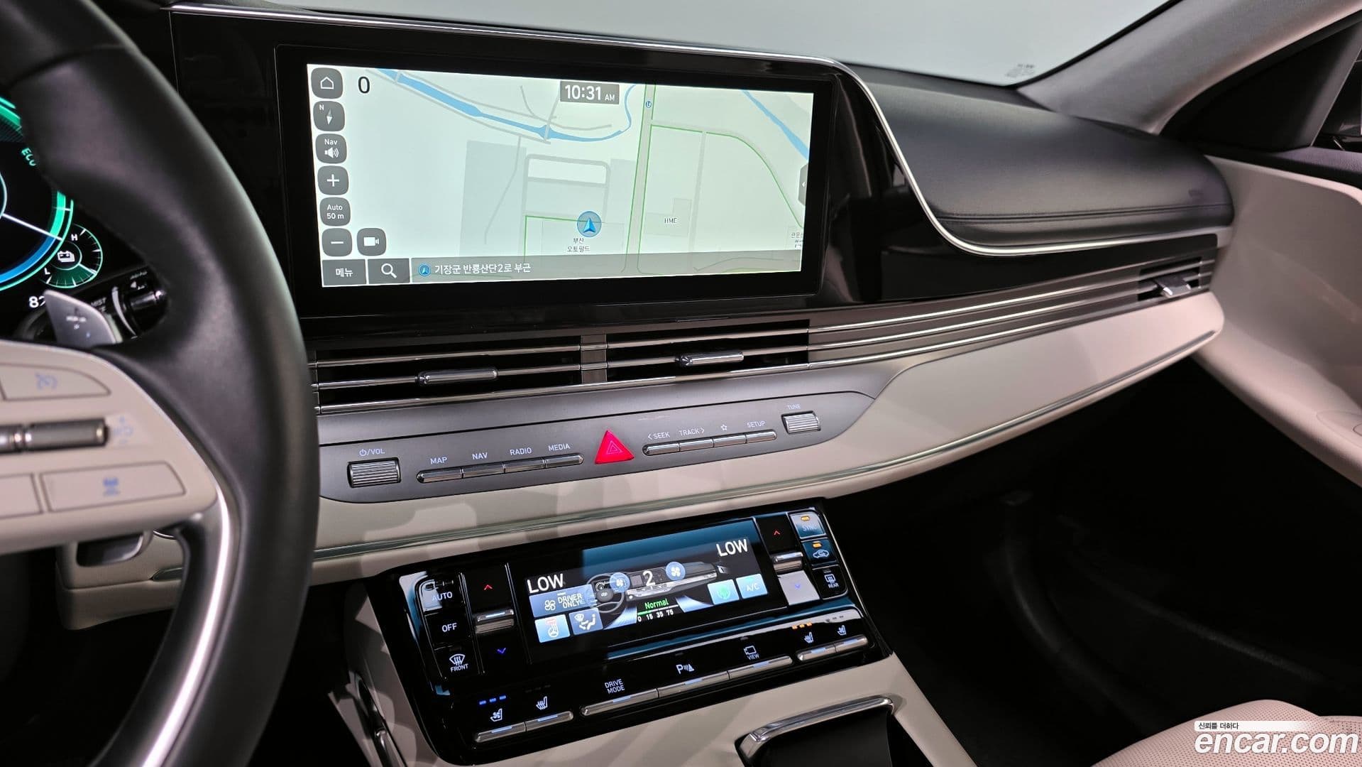 Main__Slider__Photo:Grandeur Hyundai 2022.6-13