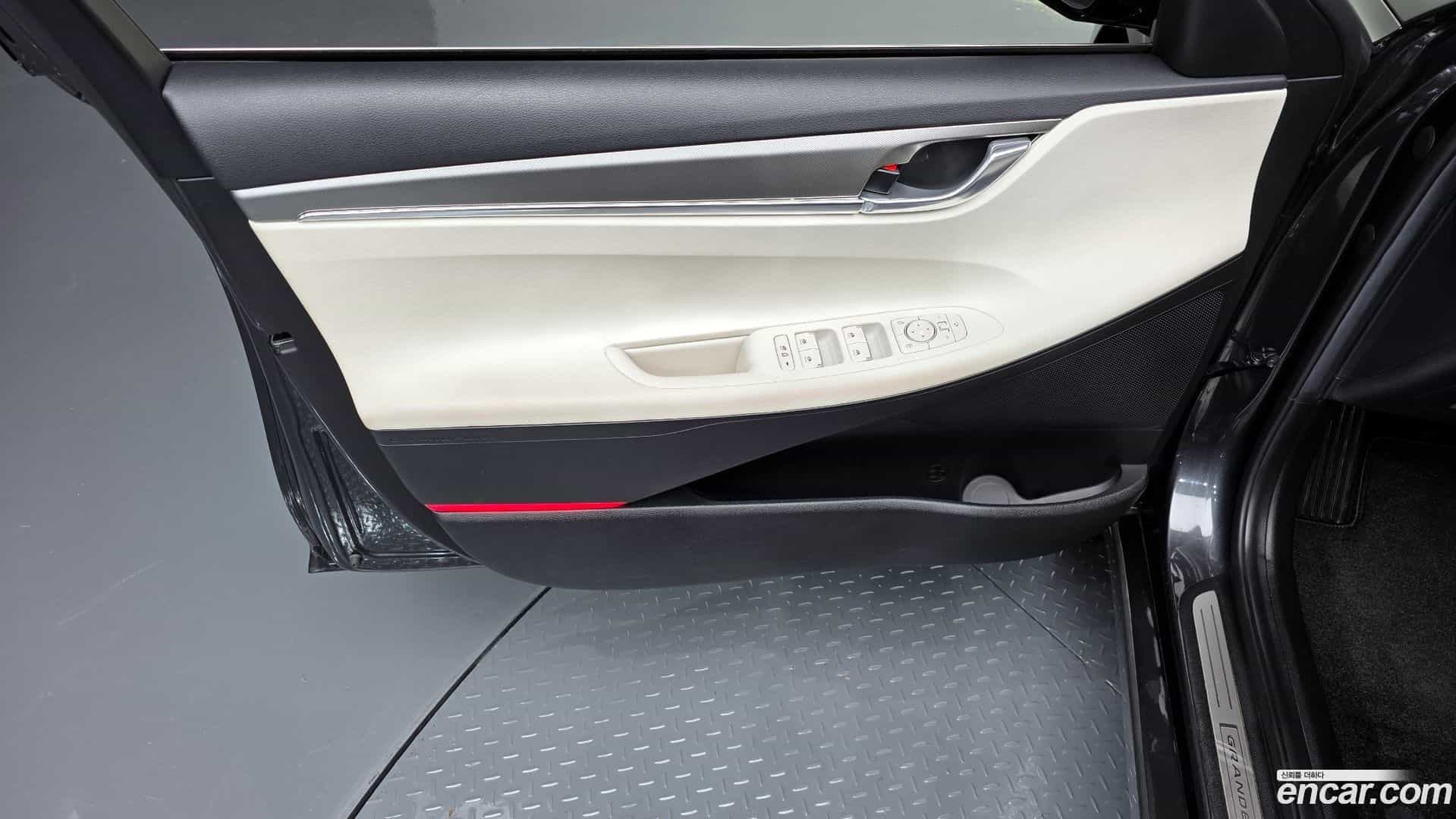 Grandeur Hyundai 2022.6-INNER-034