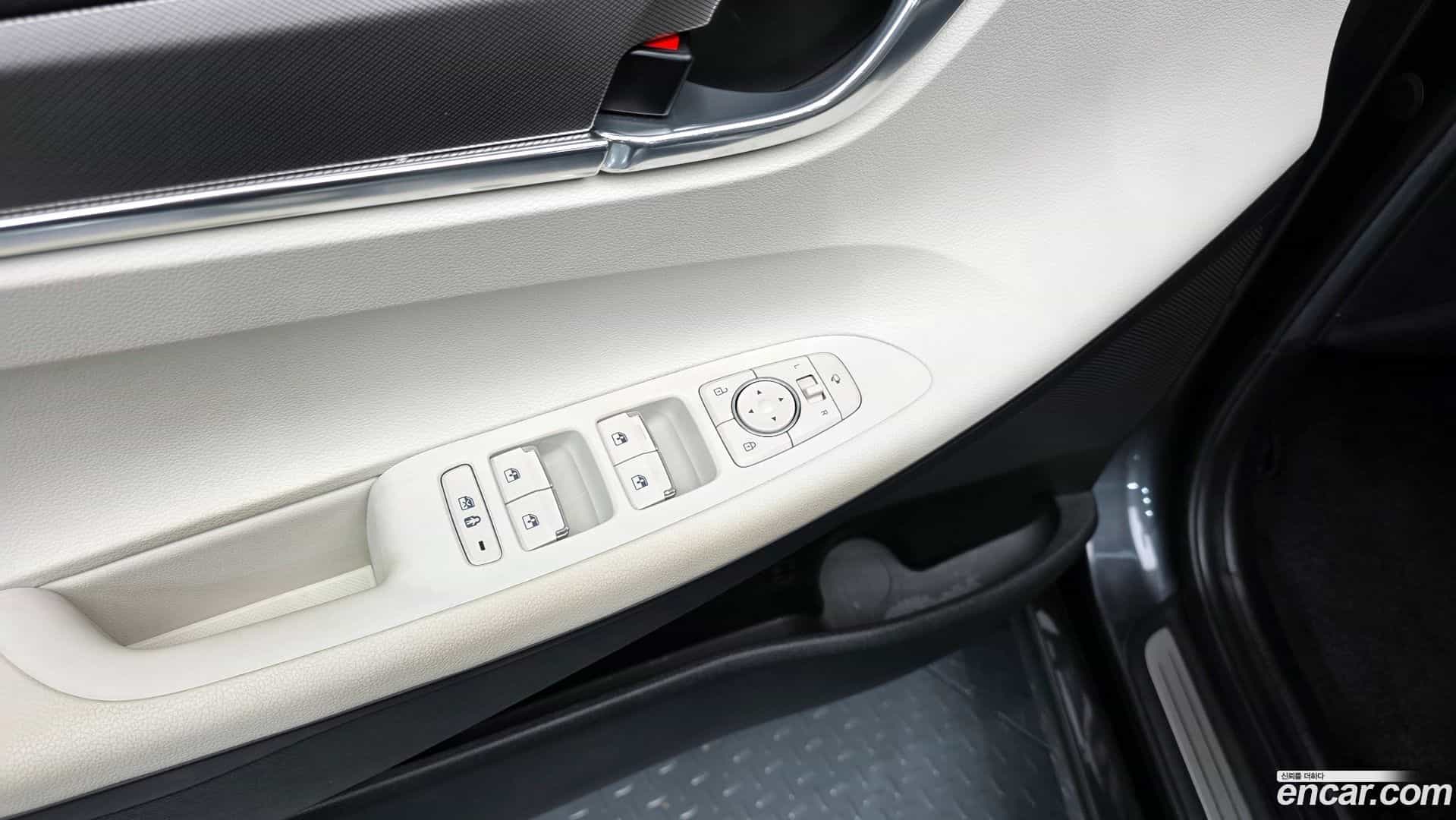 Grandeur Hyundai 2022.6-OPTION-041