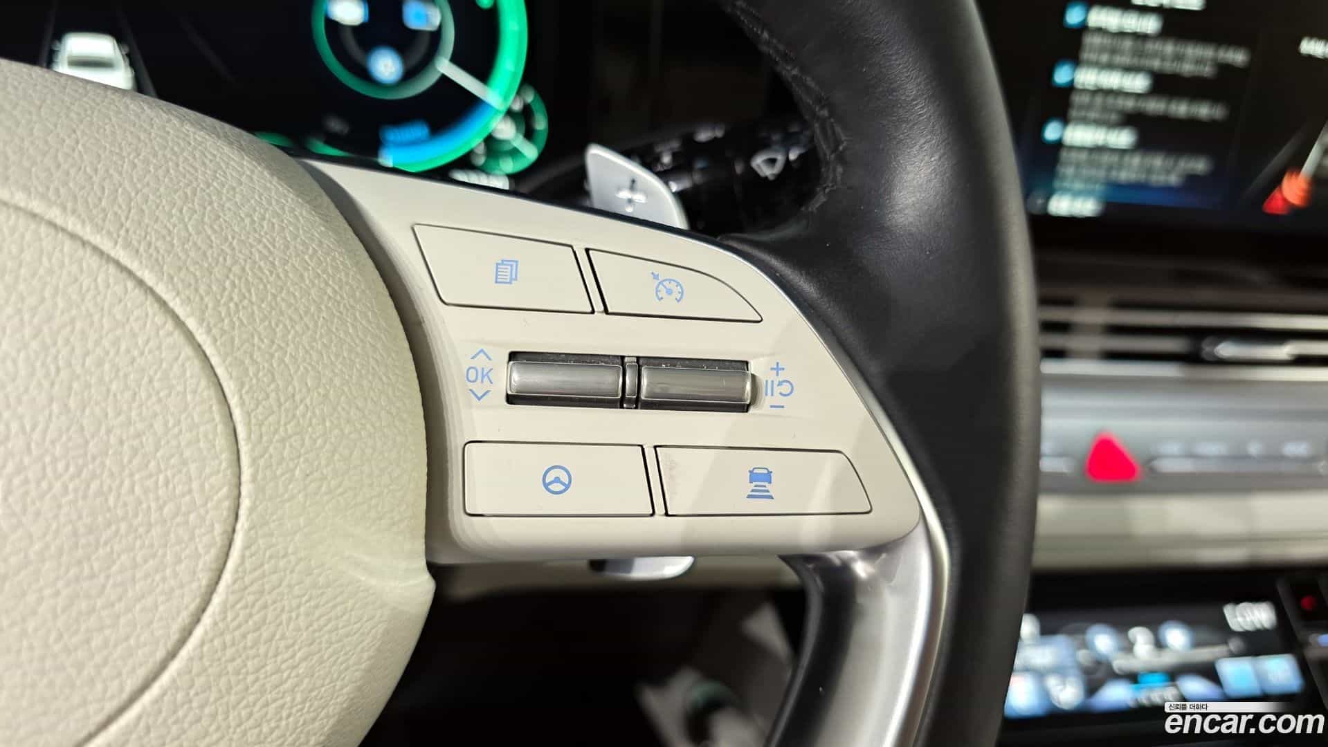 Grandeur Hyundai 2022.6-OPTION-042